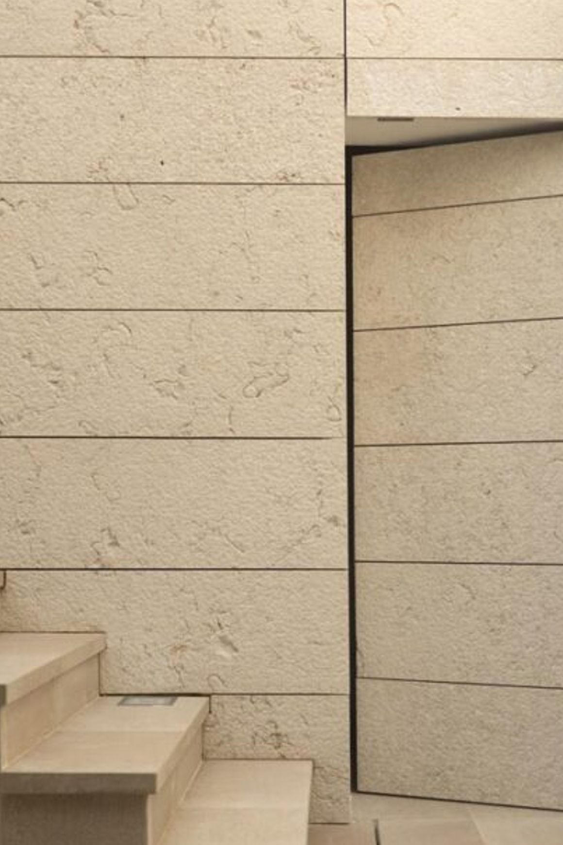 Grolla Beige Limestone