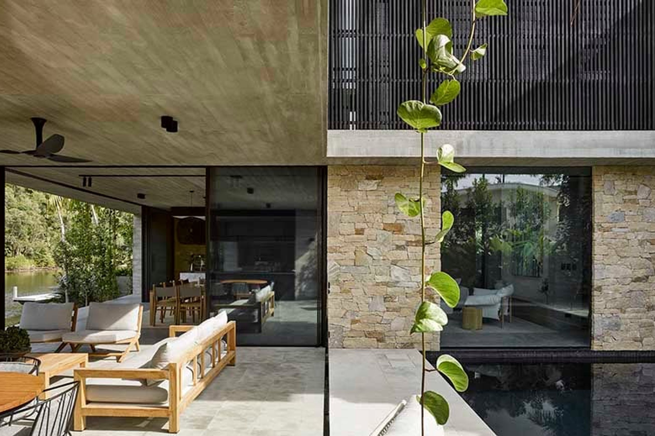 Dakar Ledge Stone Wall Cladding