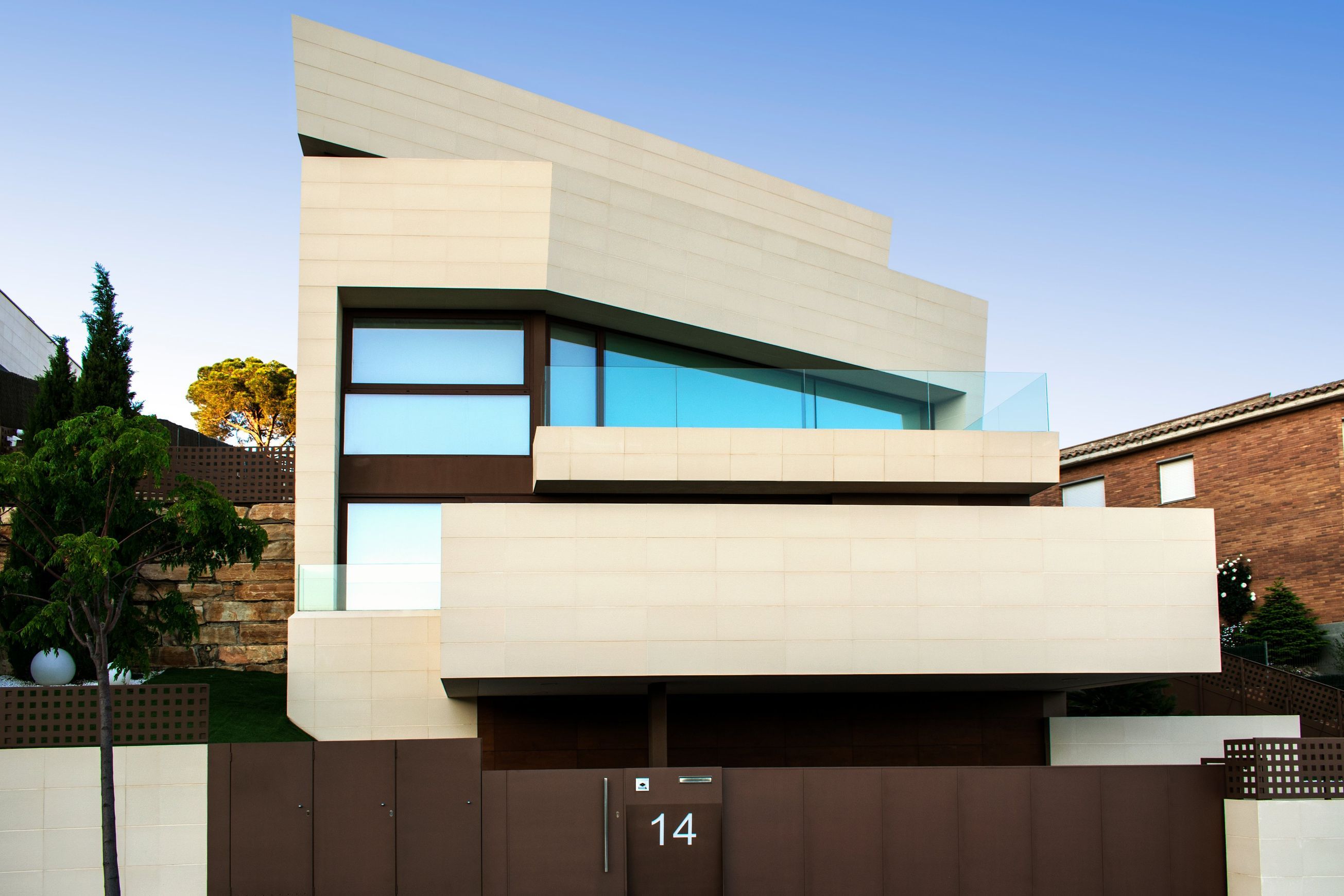 Frontek Porcelain Facades