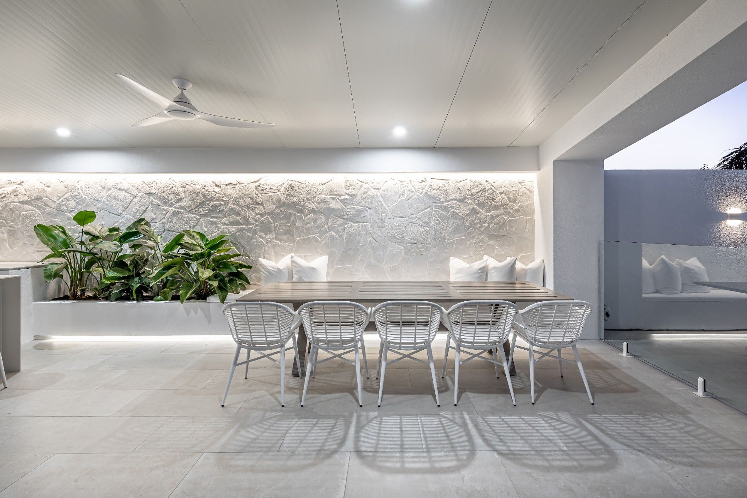 Veneer Stone | Arctic