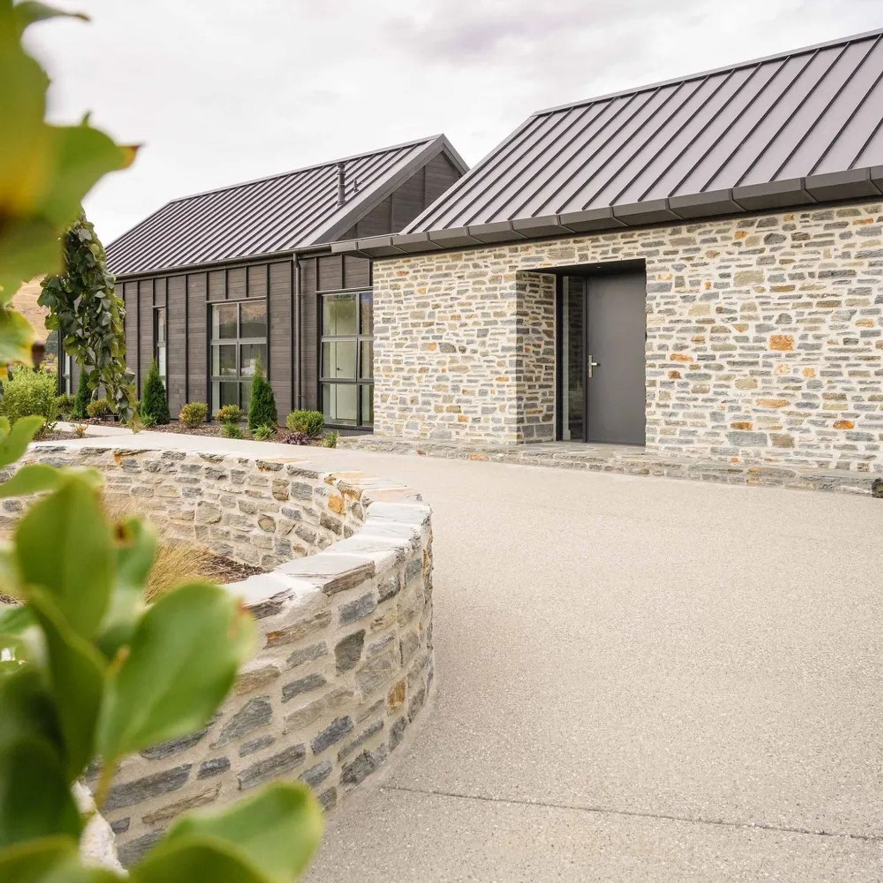 Blended Schist Cladding