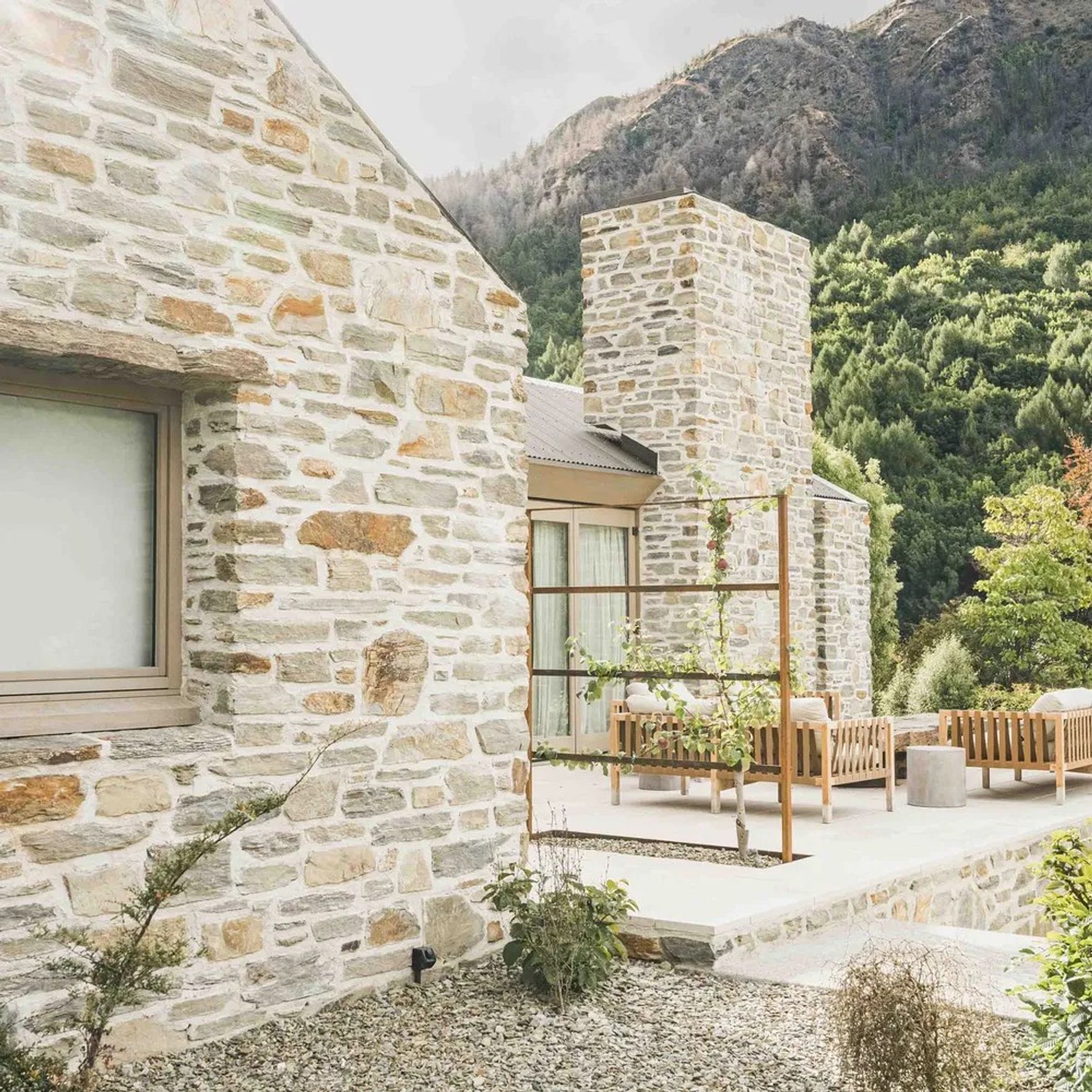 Cluden Schist Cladding