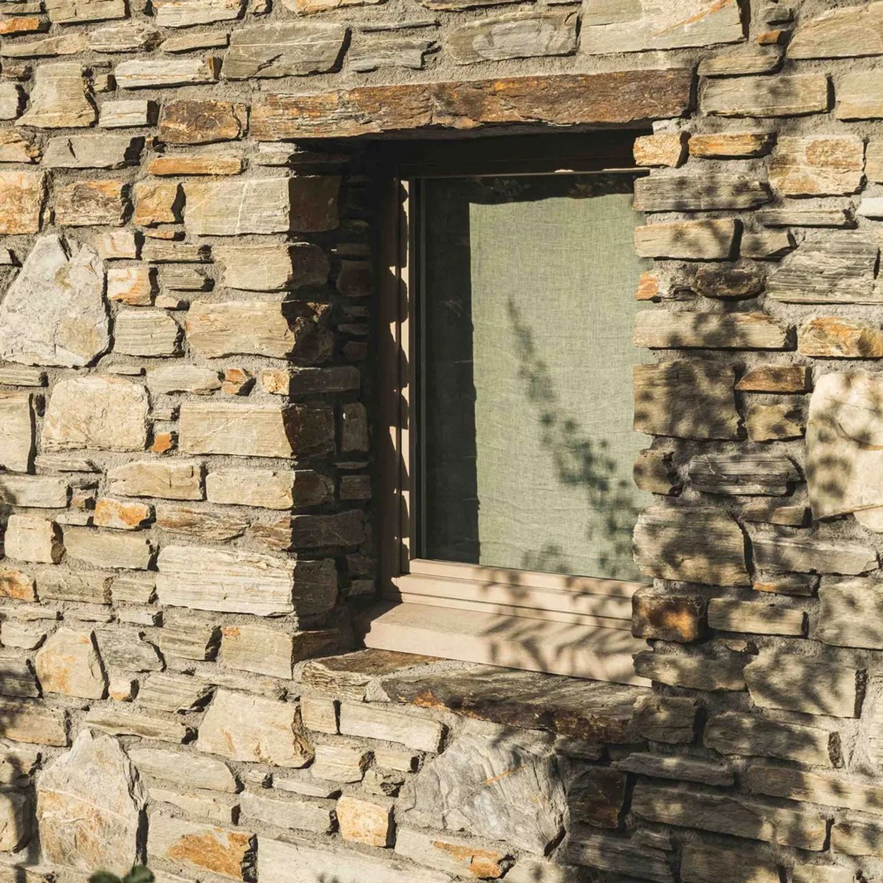 Cluden Schist Cladding