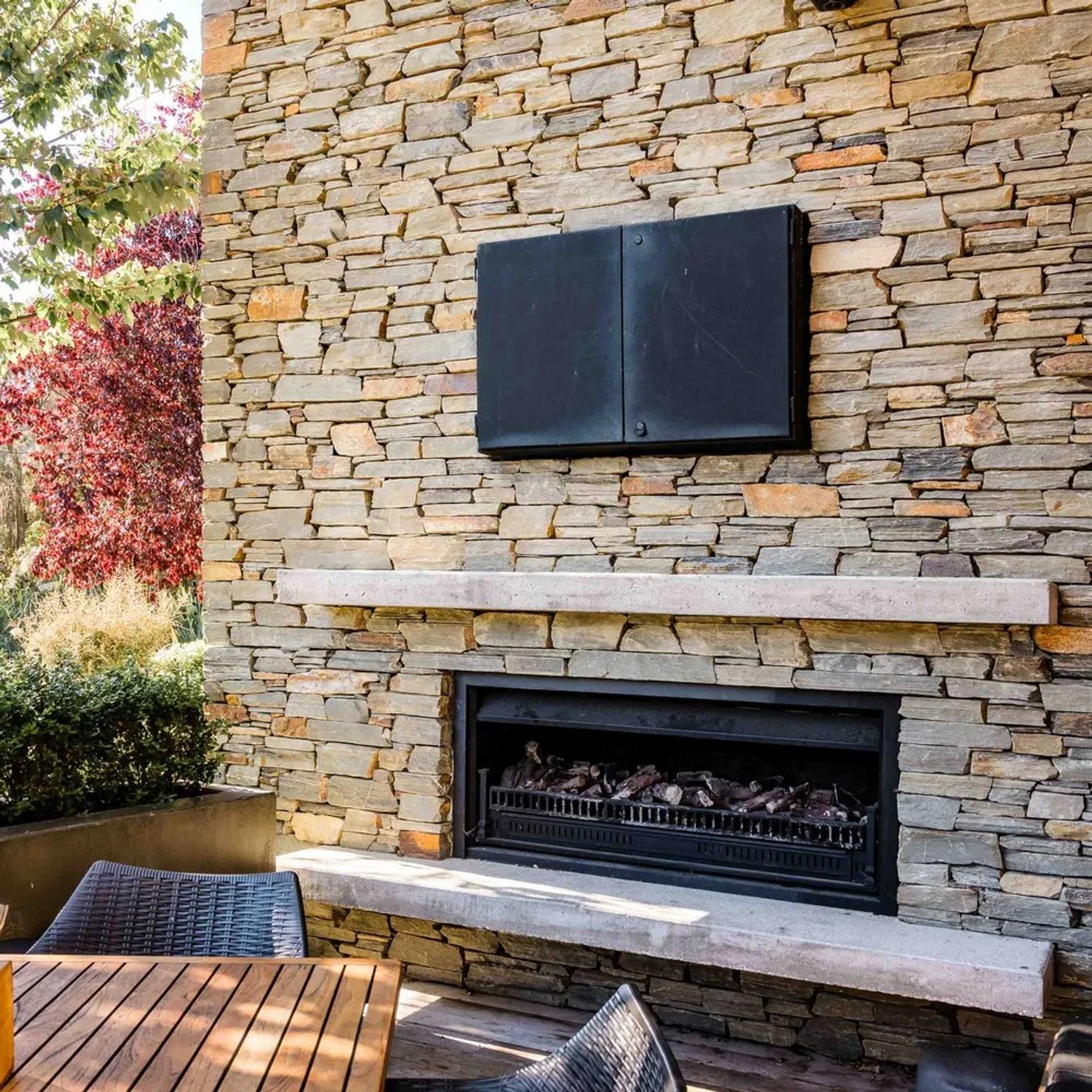 Cluden Schist Cladding