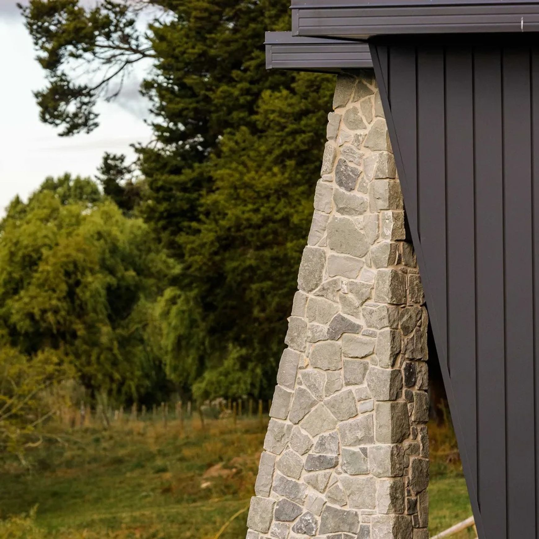 Te Kuiti Grey Limestone Cladding