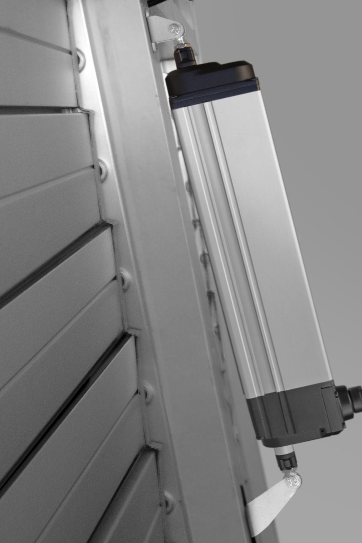 TOPP S80 Linear Stem Actuator 230v Stroke 200mm Louvers