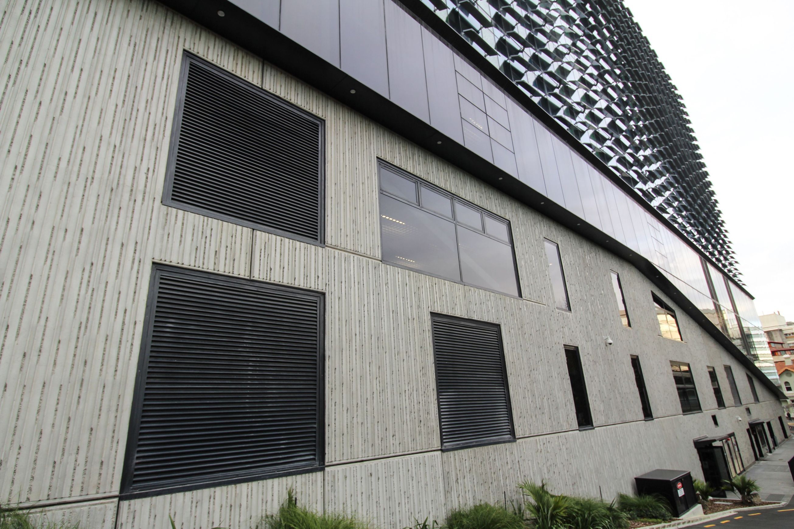 Mechanical Air Louvres
