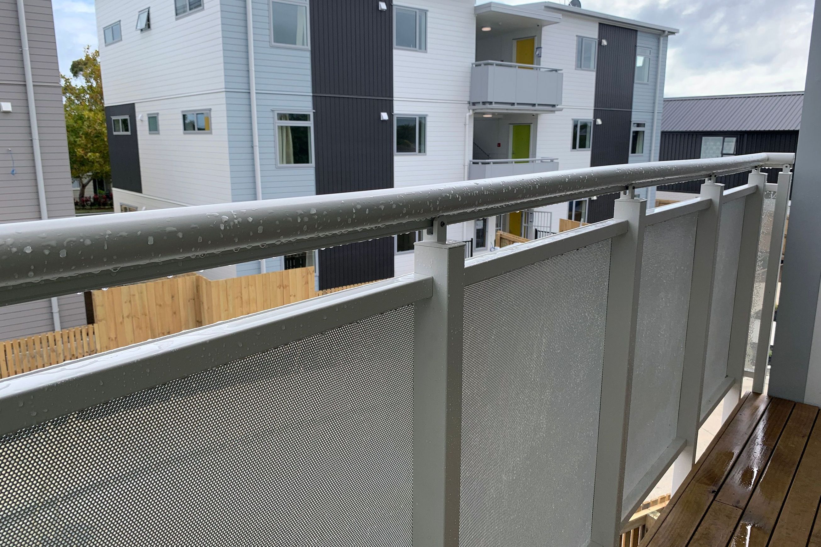 Edge® Lamerra™ Aluminium Balustrade