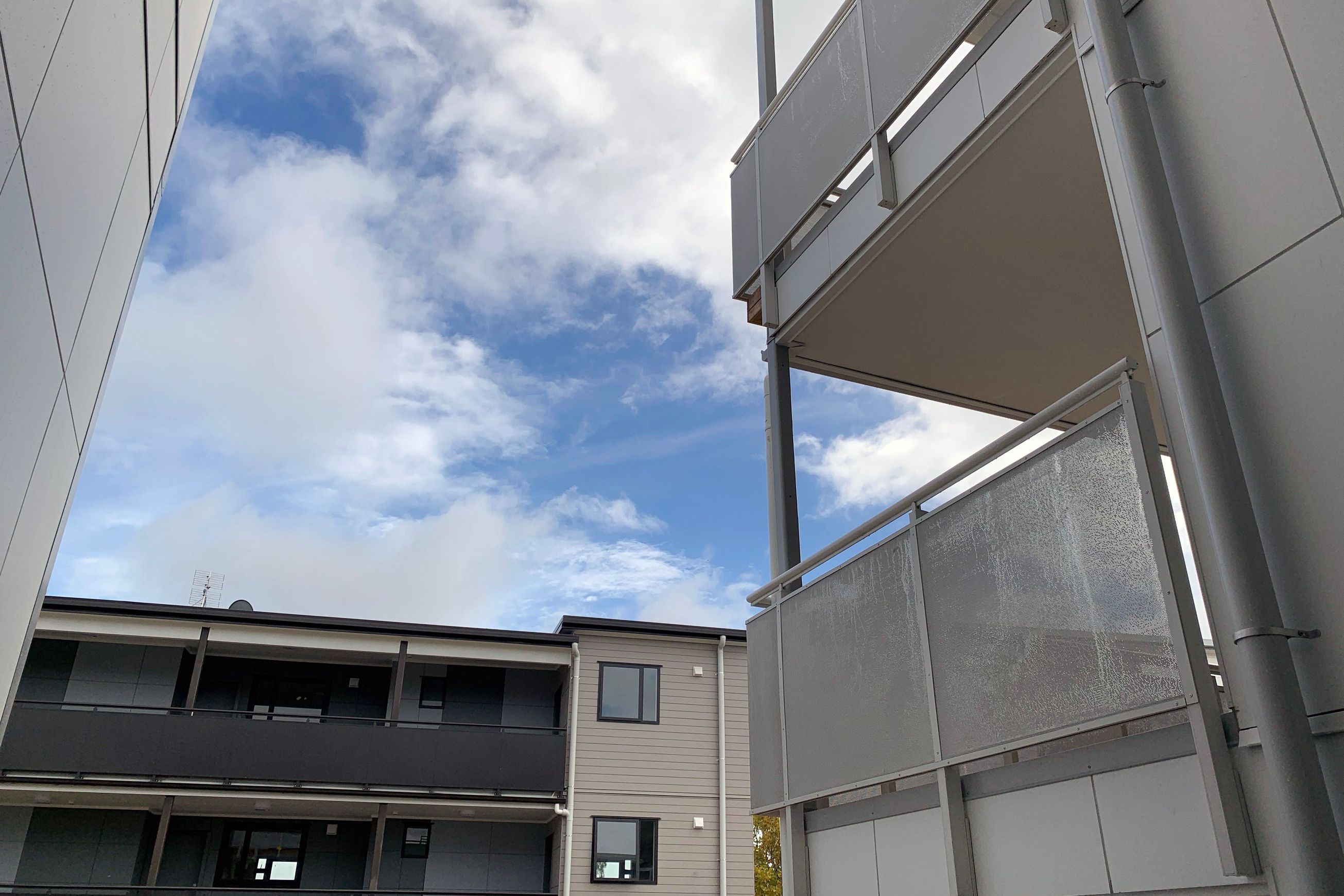 Edge® Lamerra™ Aluminium Balustrade