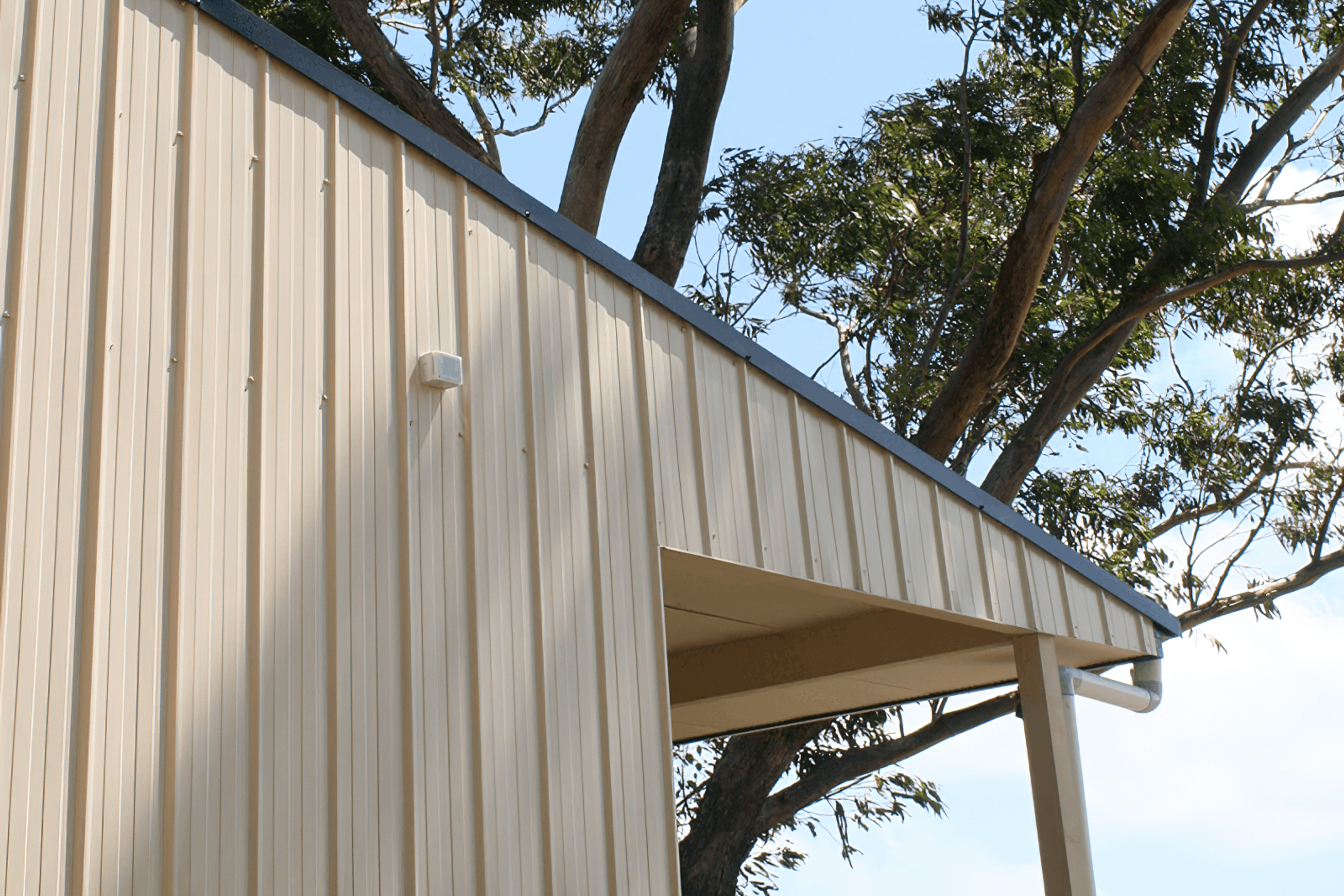 Metroclad® | Wide Coverage Steel Walling