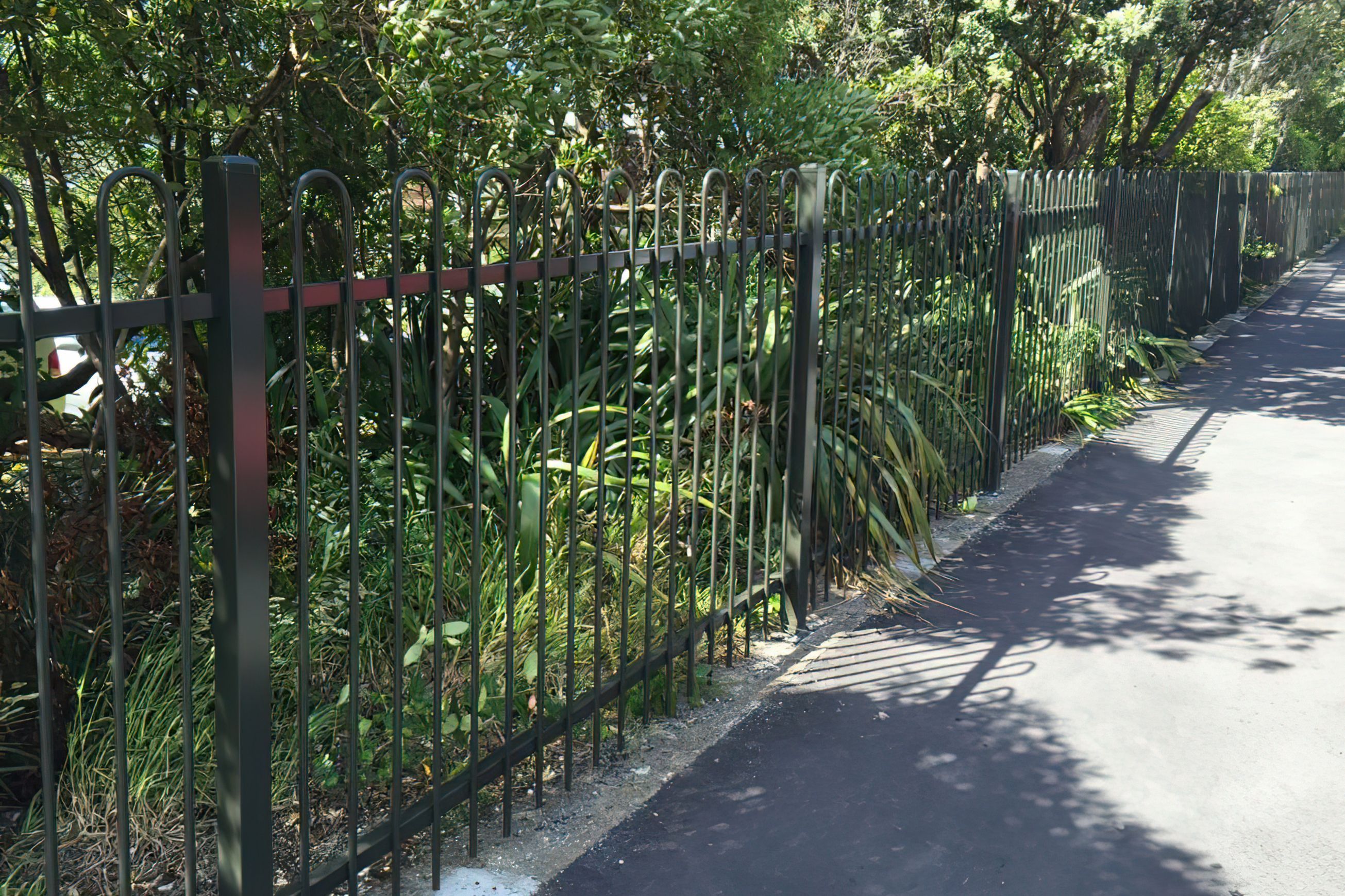 Sherwood - Tubular School Fence