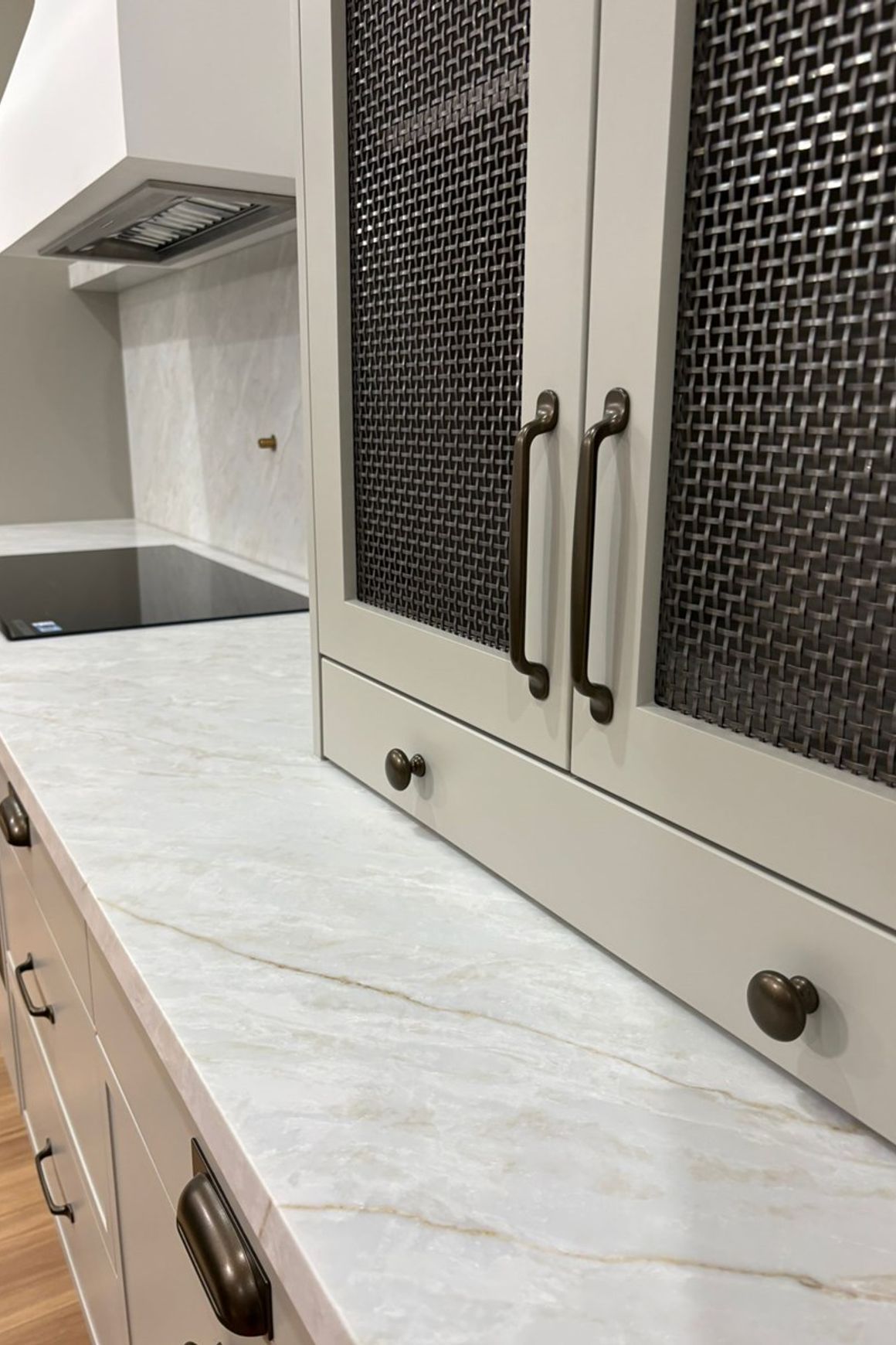 Ambra | Quantum Zero | Luxury