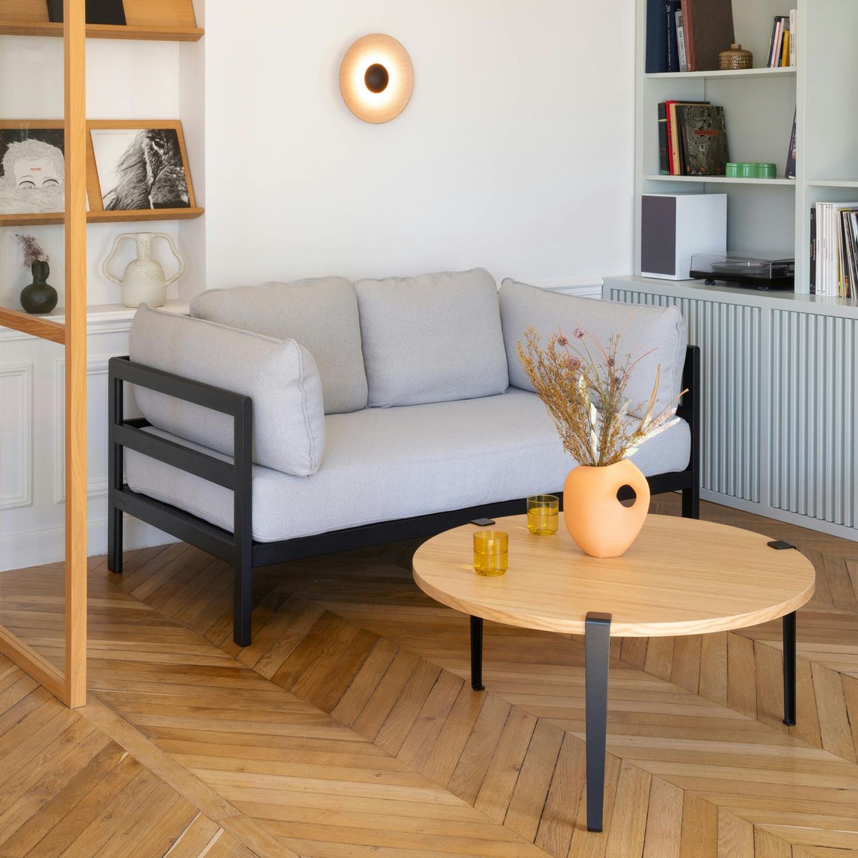 Tiptoe Round Coffee Table - Solid Oak