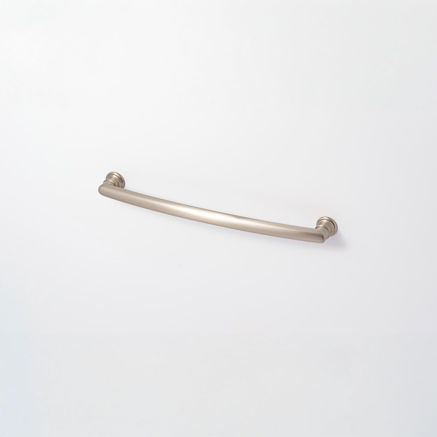 Decade Ridged Handle