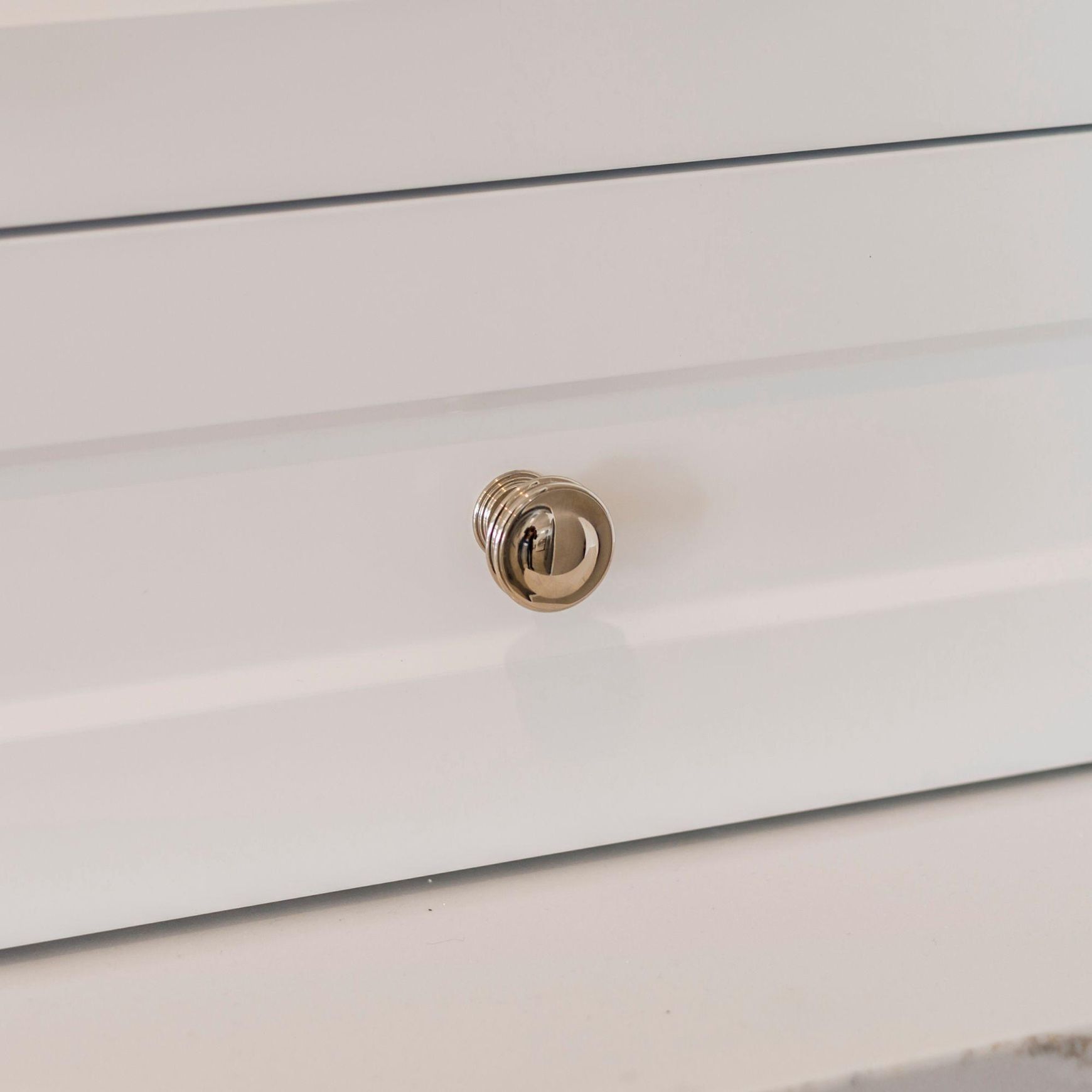 Decade 35mm Dome Knob