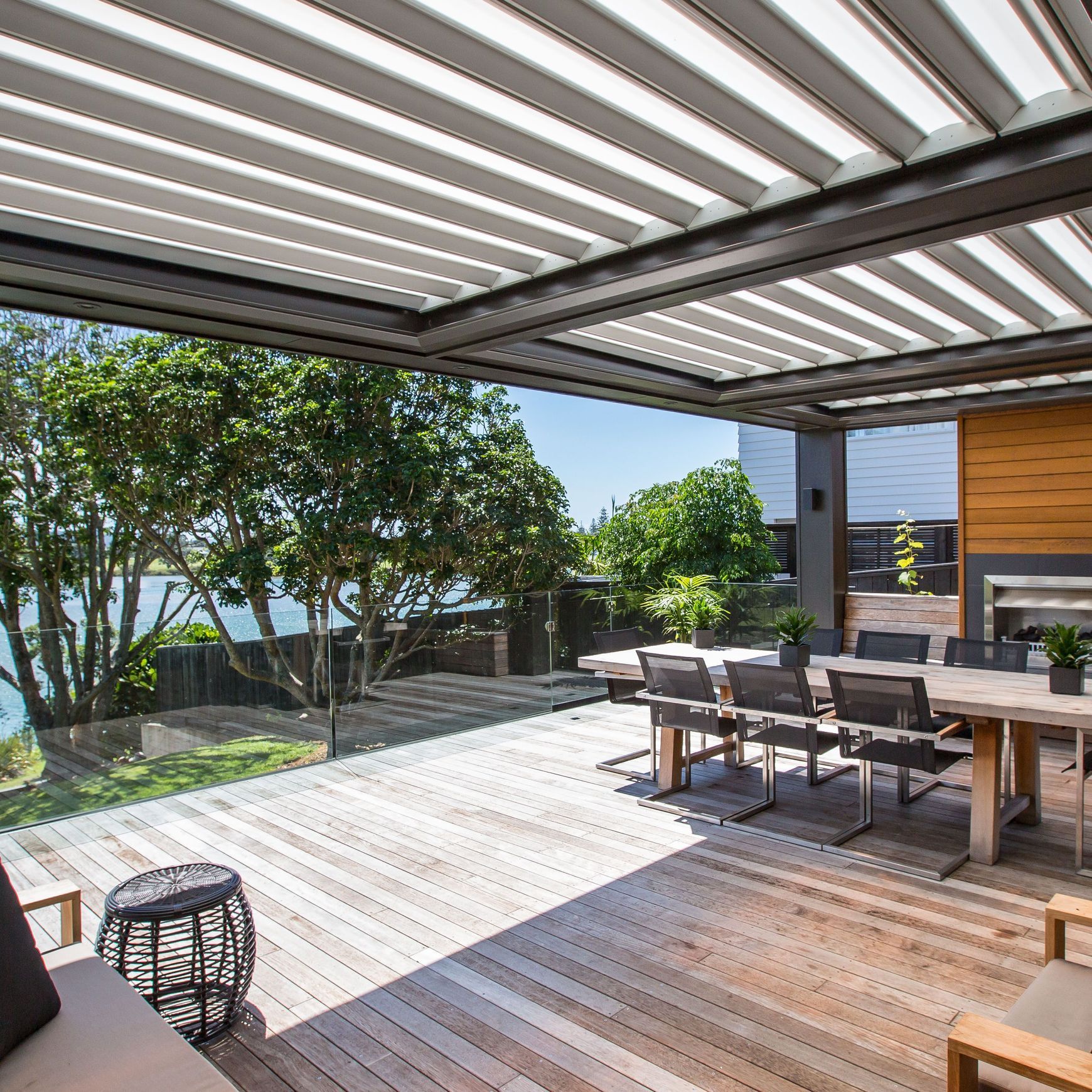 270 Translucent Opening Roof