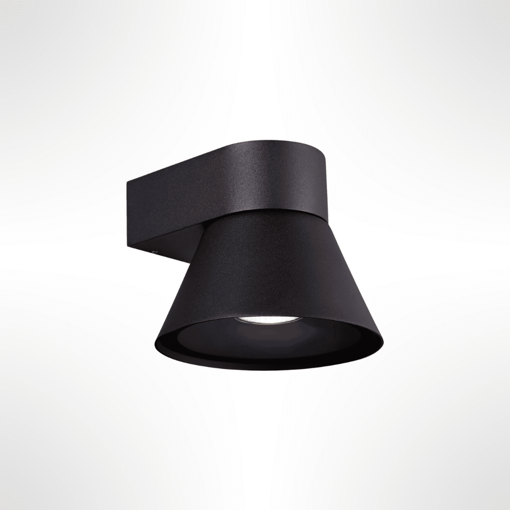 Kyklop Cone Wall Light
