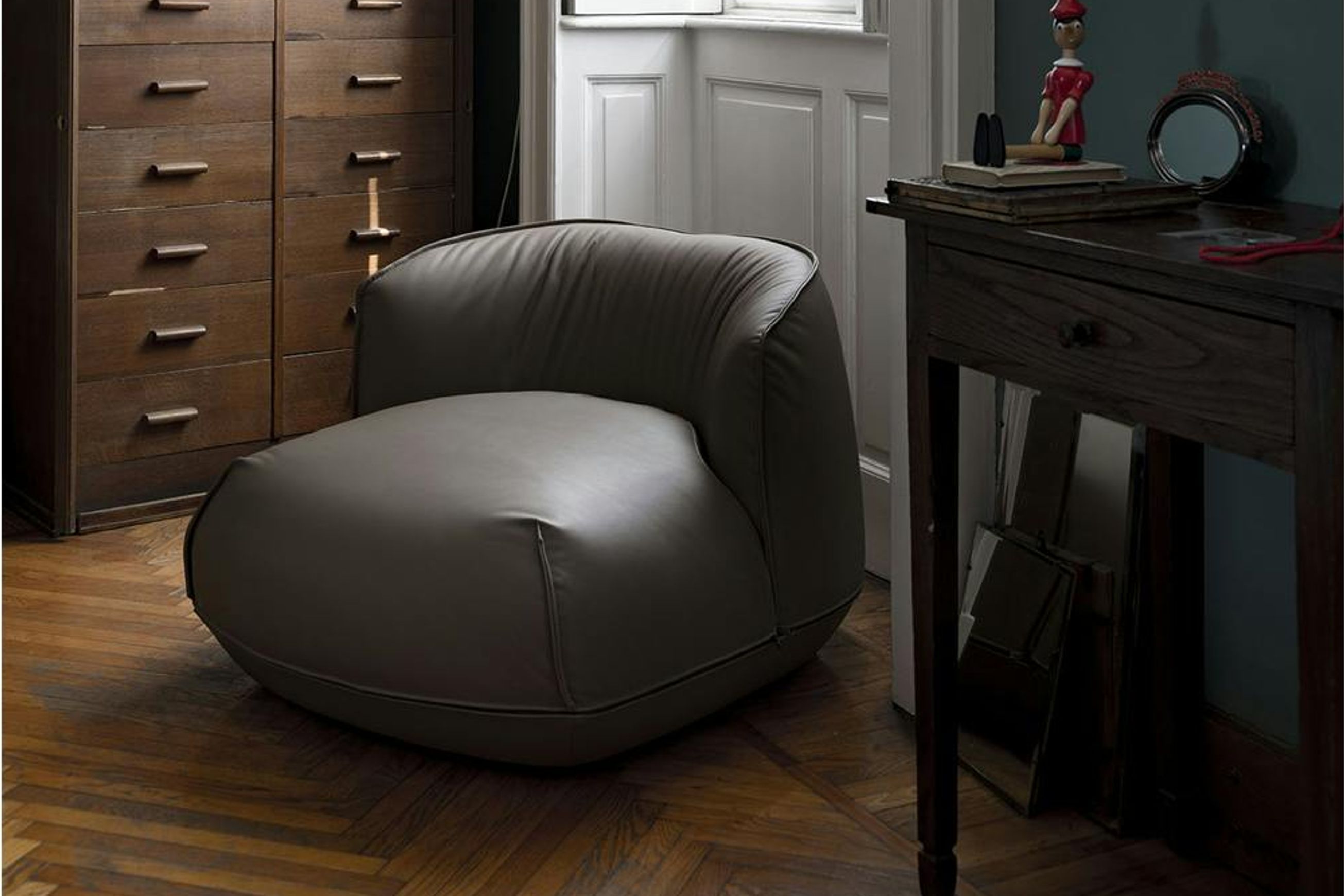 Brioni Sofa