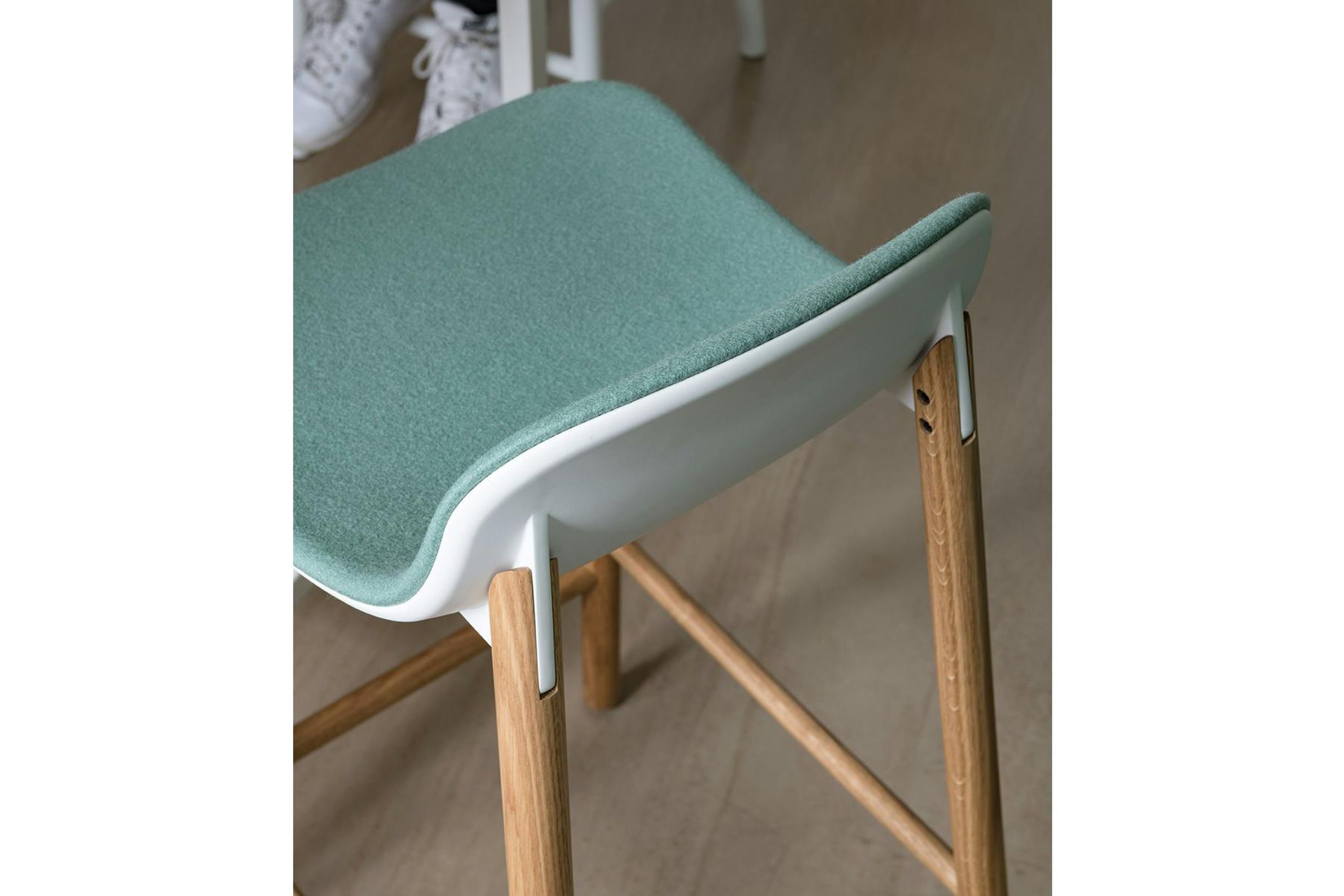 Sharky Stool