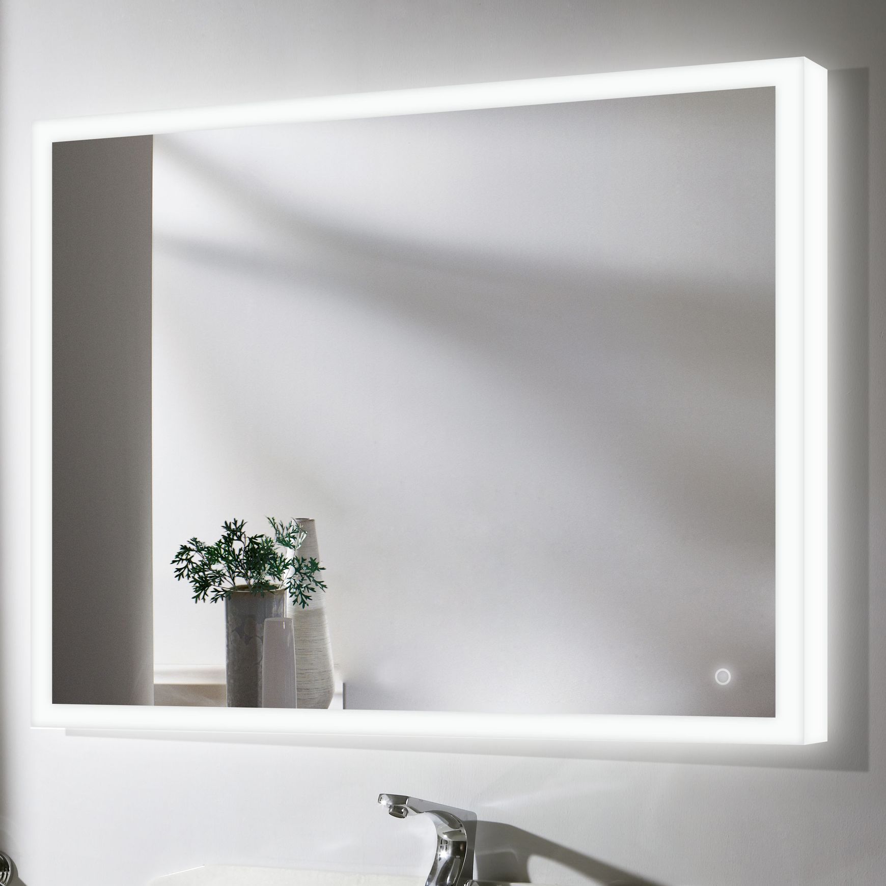 Diffused Frost LED Light Mirror with Demister