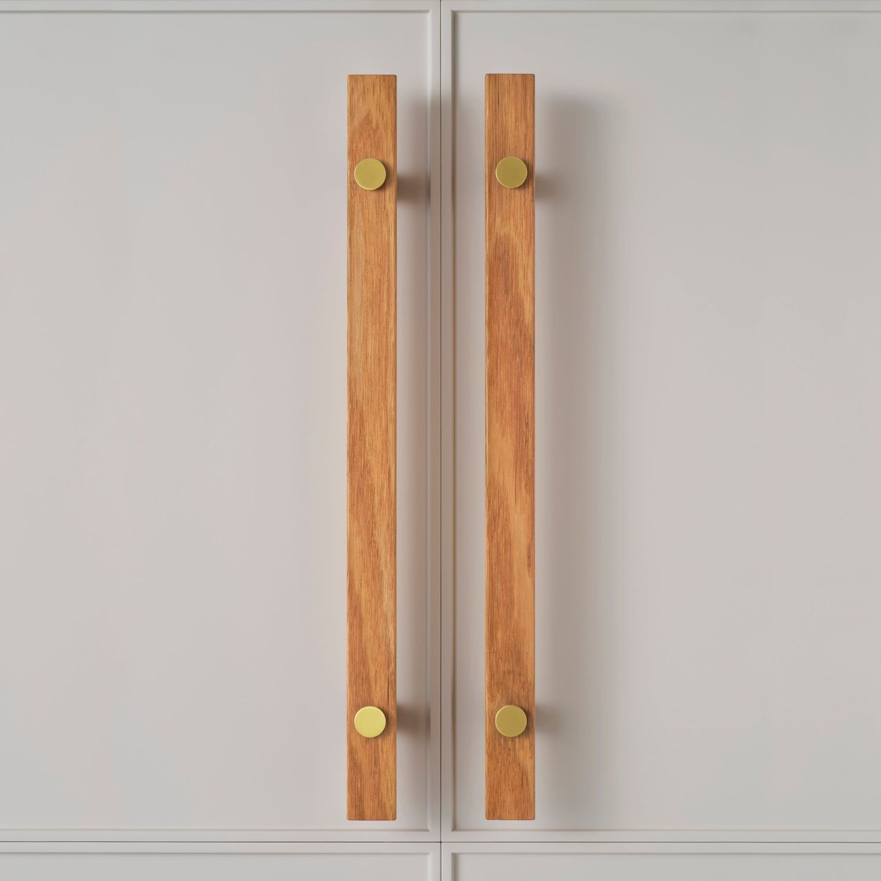 Lenah Hydrowood Entrance Handle - With Face Caps