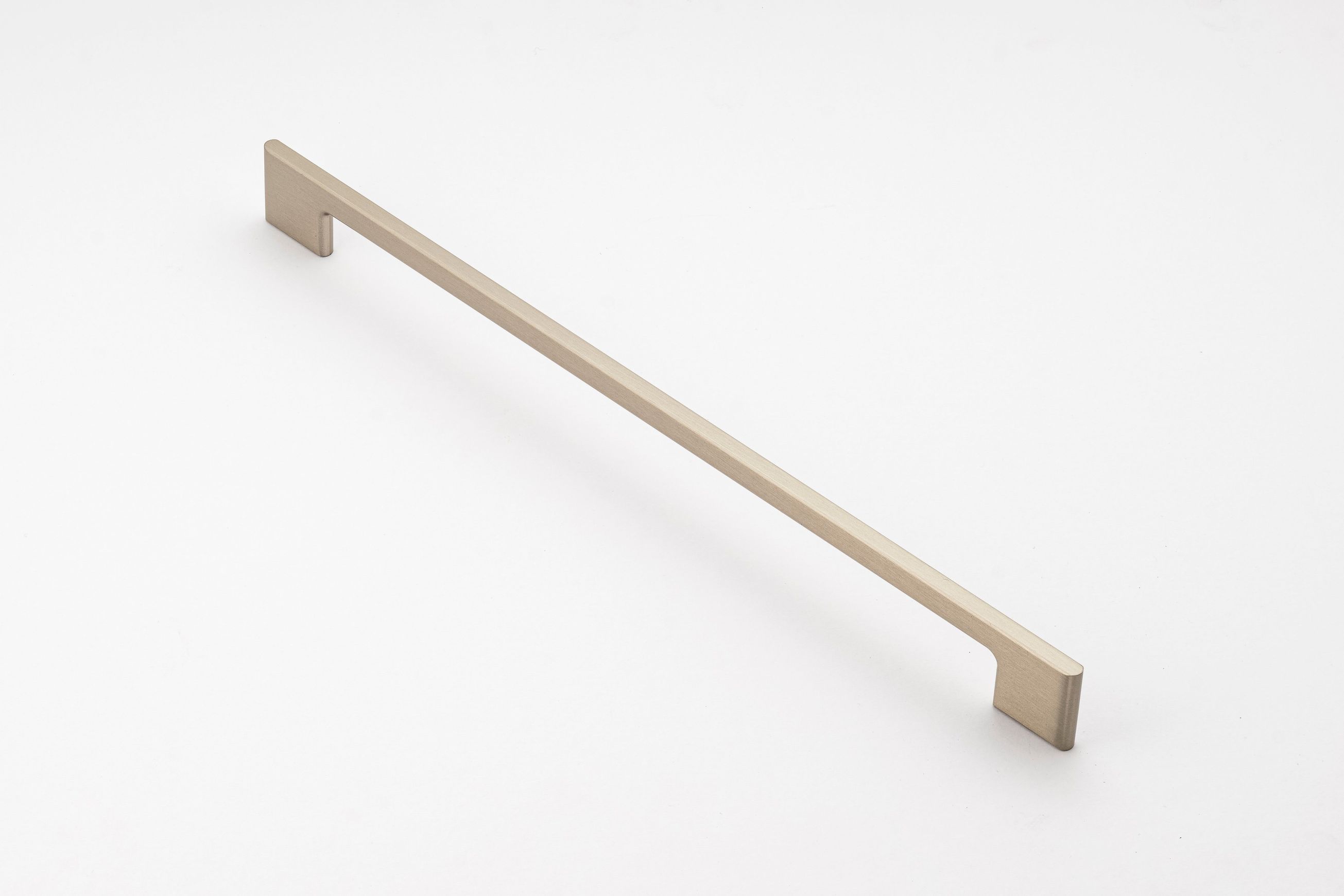 Cove D-Pull Handle