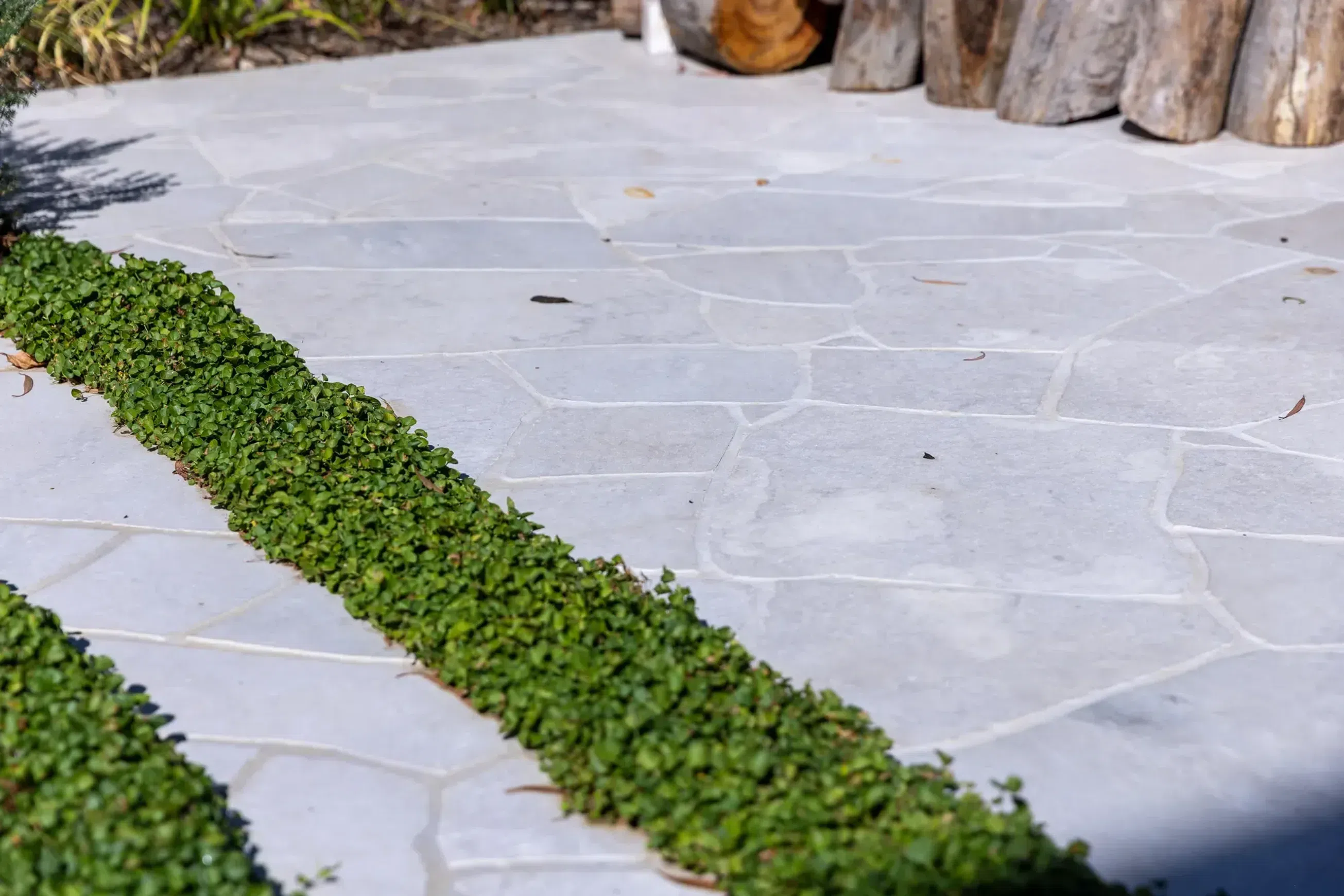Tallin Grey Limestone Crazy Paving