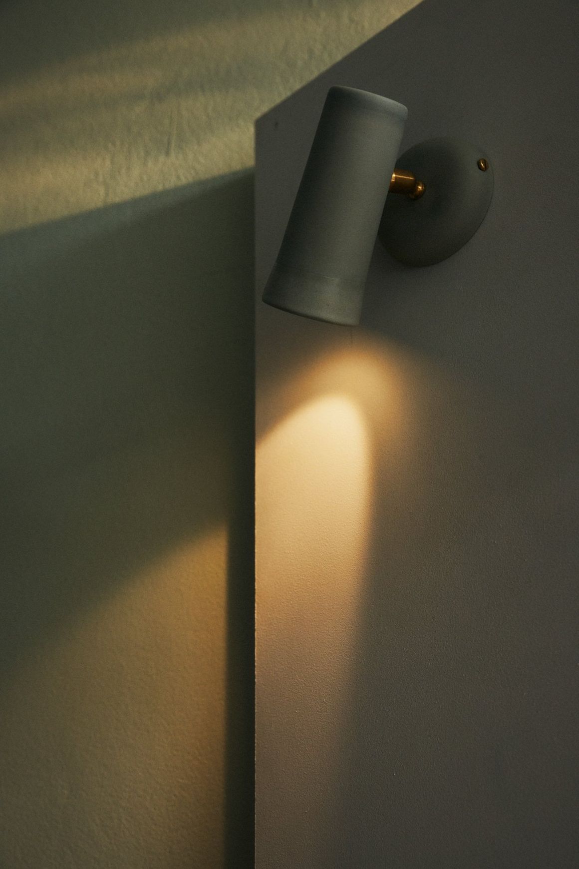 Dusked Evo - Wall Light