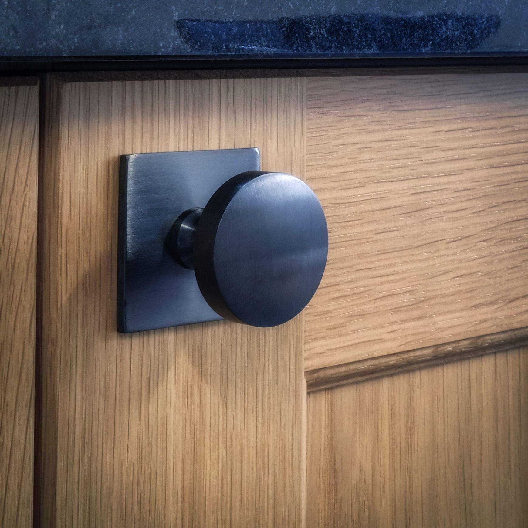 Hastings 34mm Knob on Backplate