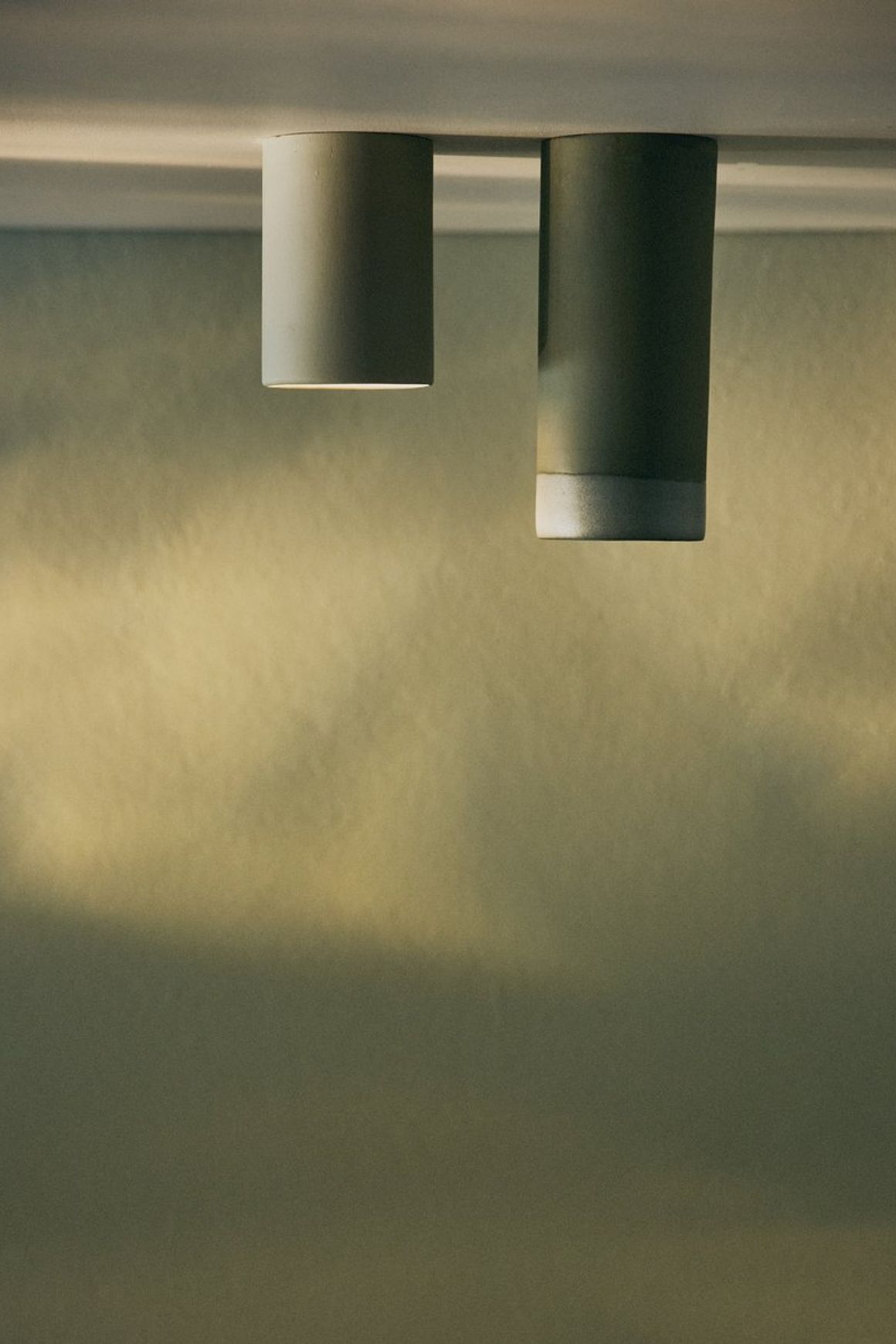 Dusked Eos - Ceiling