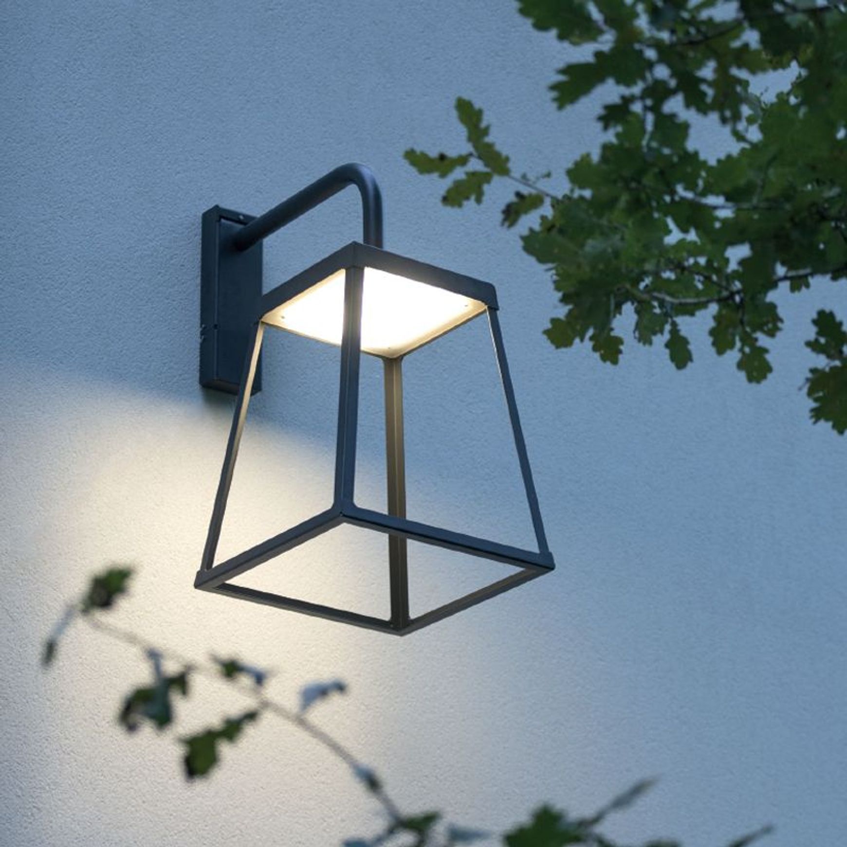 Lampiok 4 Model 1 Outdoor Wall Light