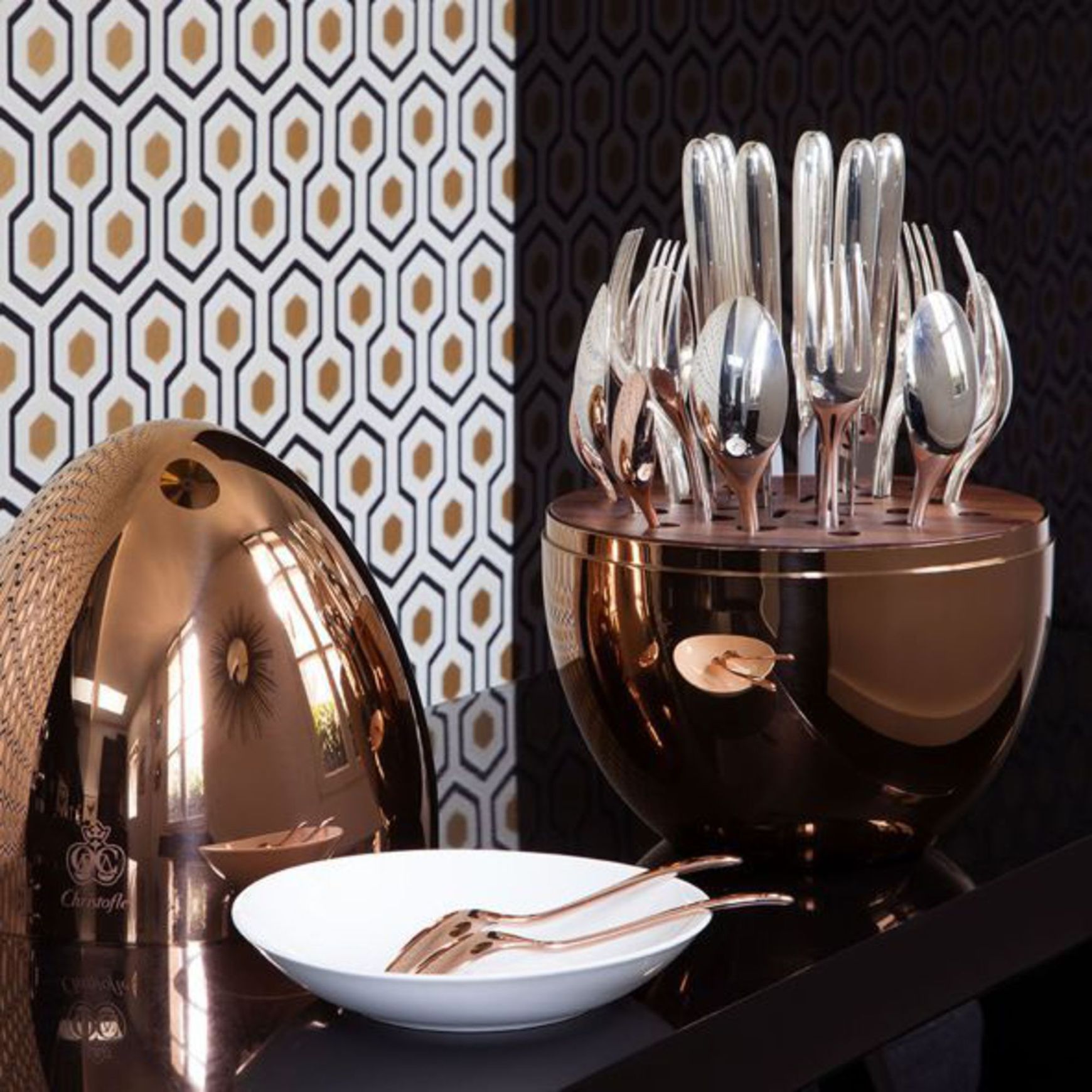 Mood Precious 24 Piece Cutlery Set in Egg