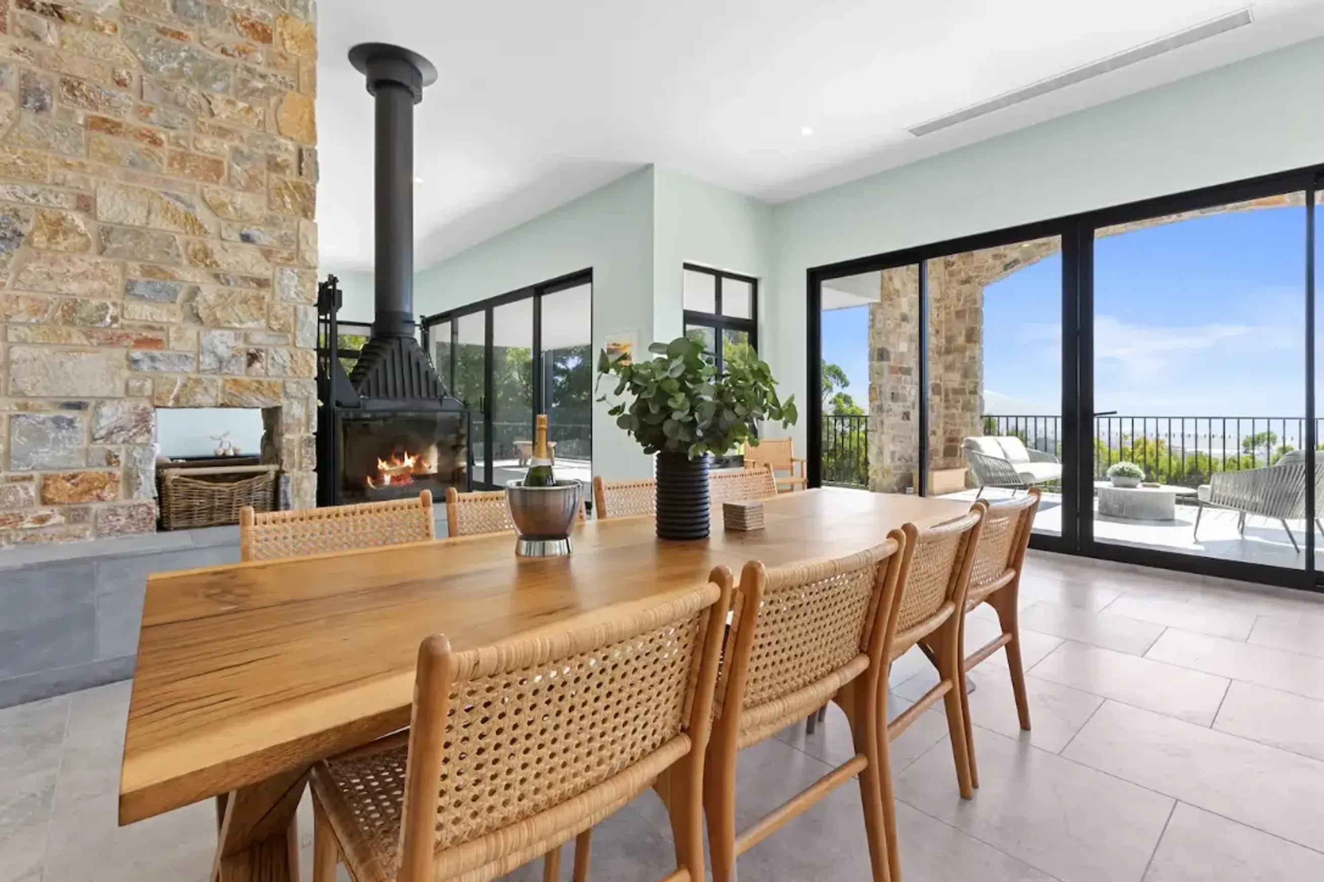Airlie Stone Wall Cladding