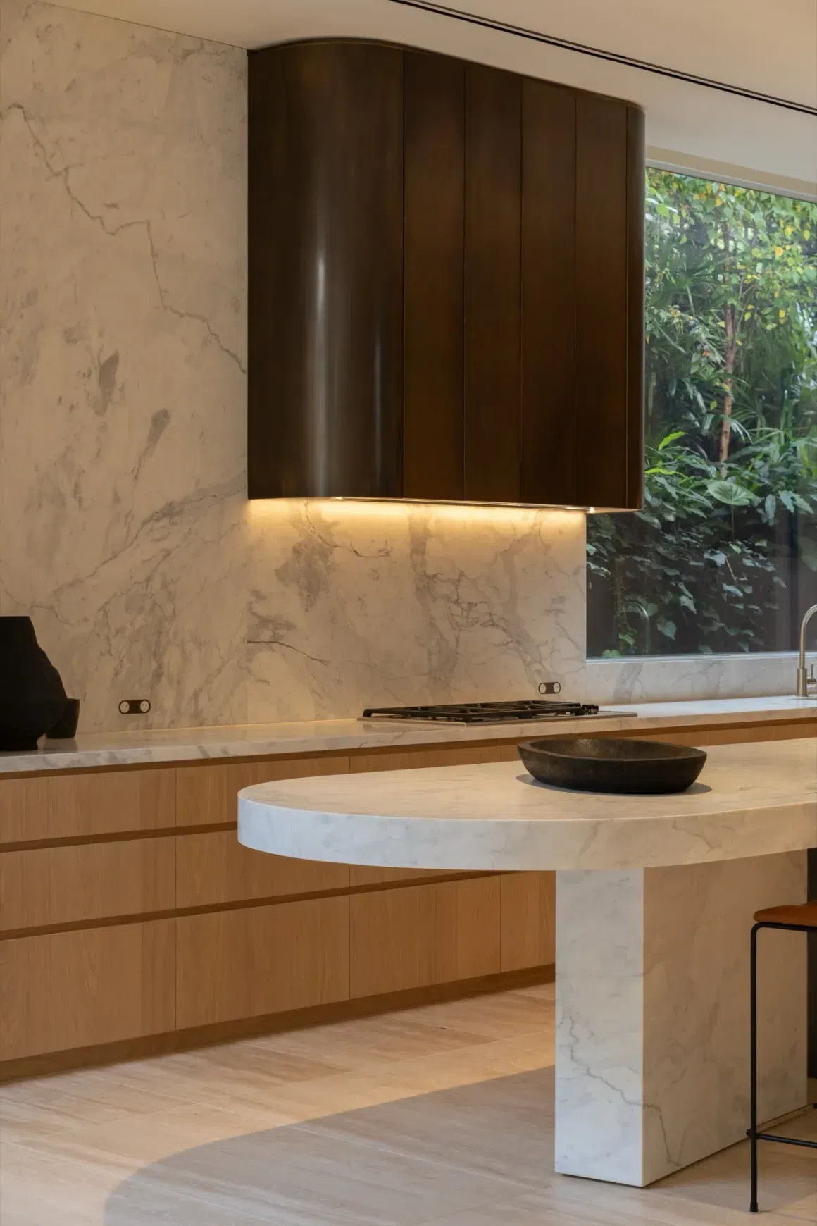 Tuscan Vein Cut Filled & Honed Travertine Tiles