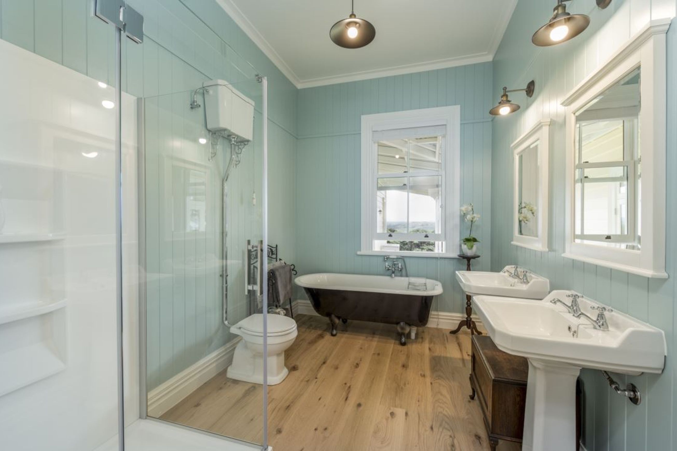 American Red Oak Timber Flooring, Antique Grade
