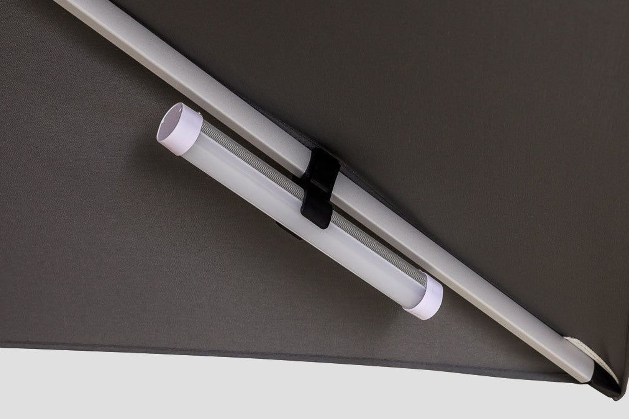 Aspen/Malibu Umbrella Light