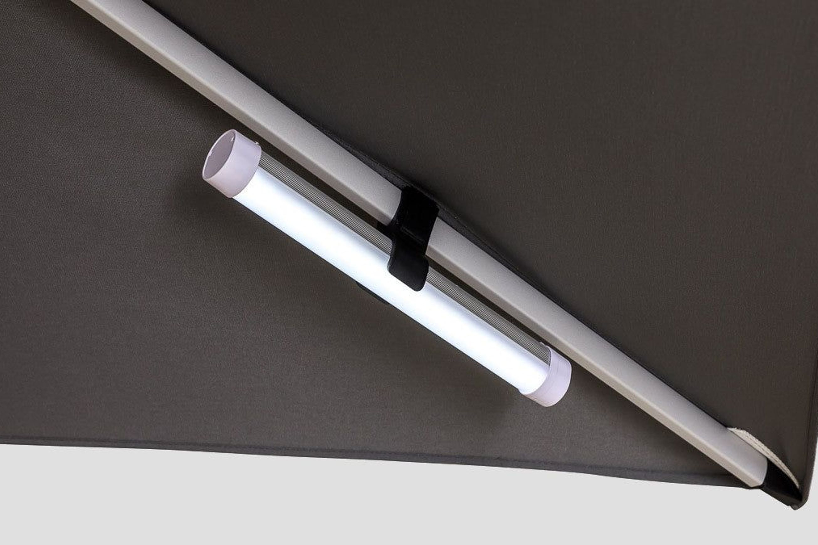 Aspen Cantilever Umbrella - Charcoal Grey - 2.5M / 3M