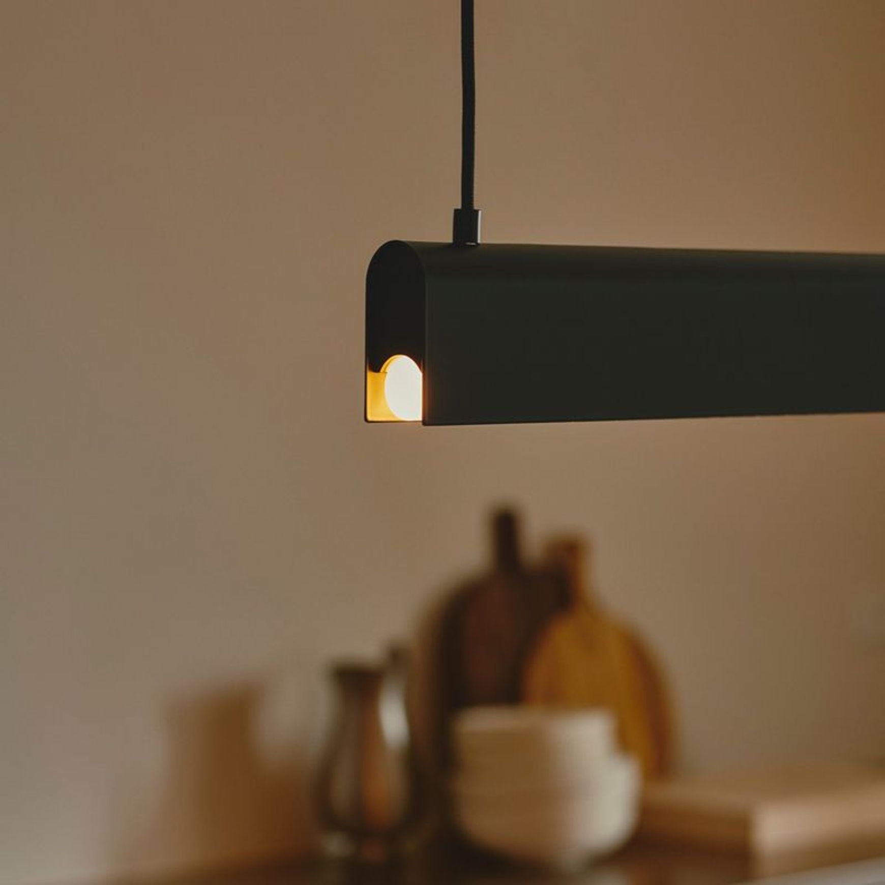 Beau 50 Pendant Black