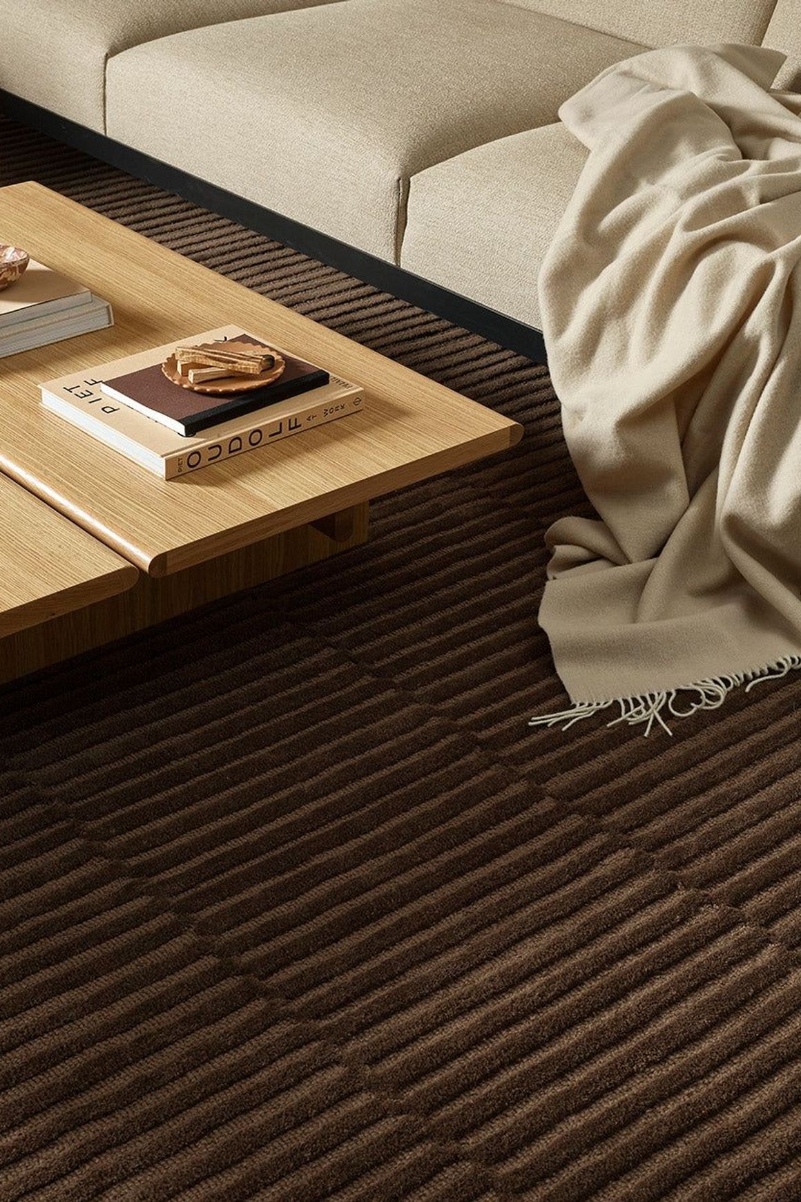 Baya Anni Wool Floor - Chocolate