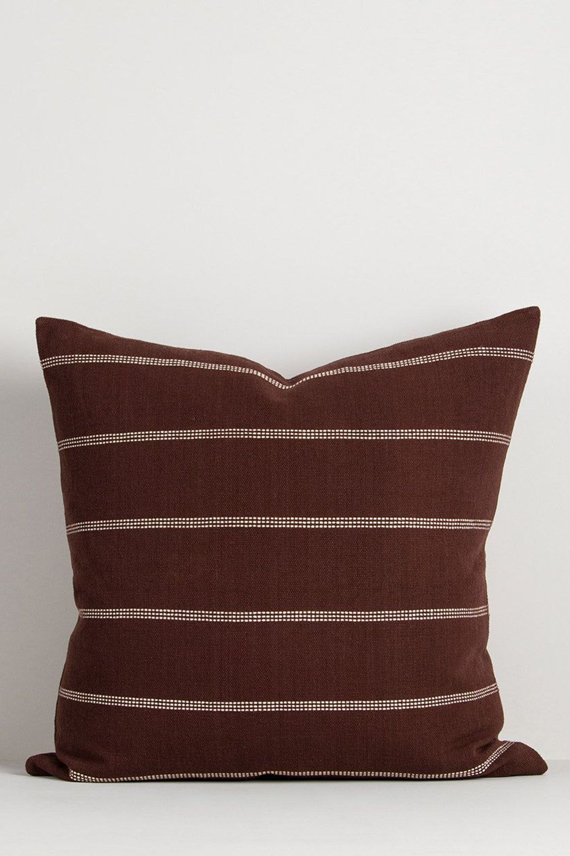 Baya Juno Cushion - Mulberry