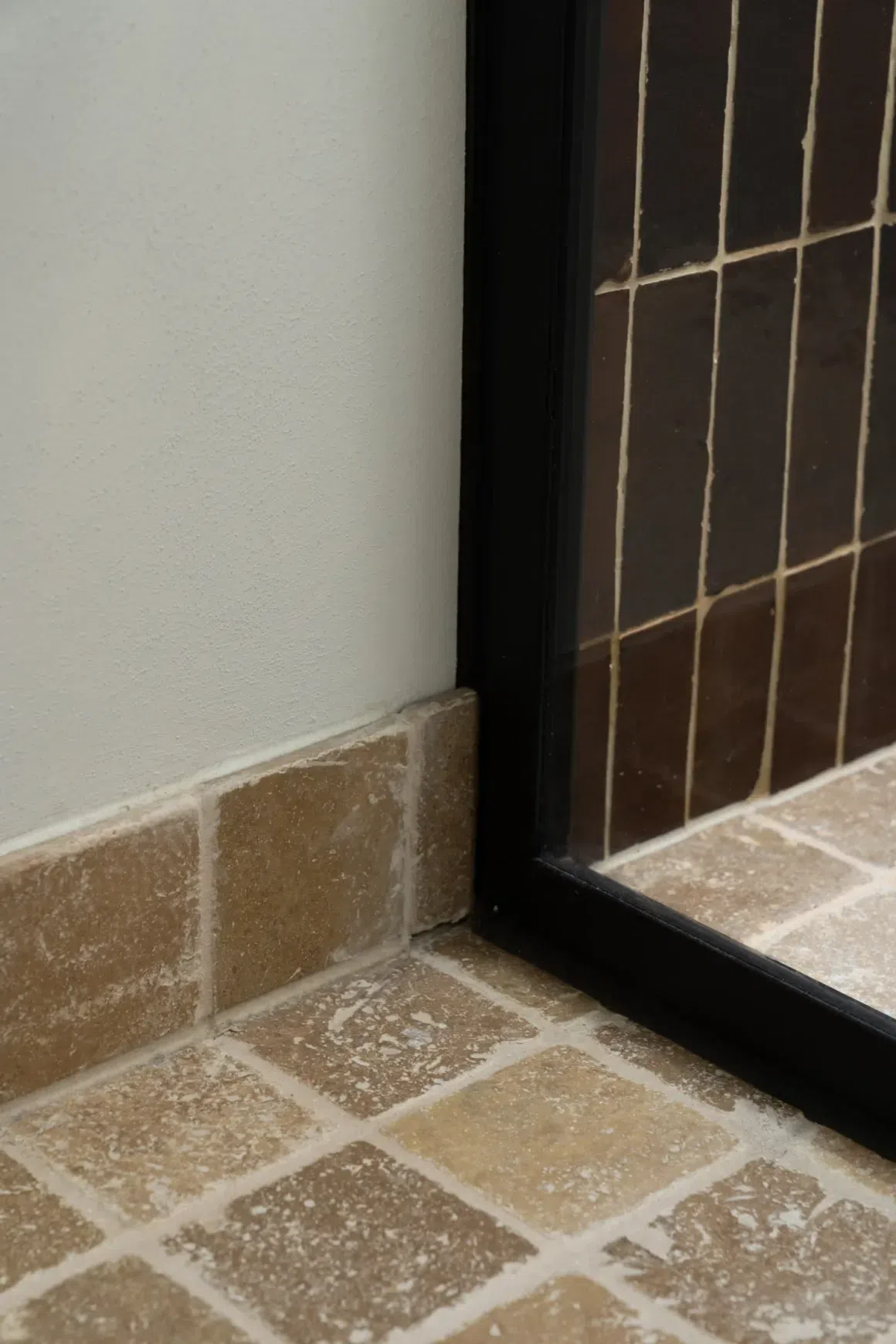 Noce Travertine Cobblestones
