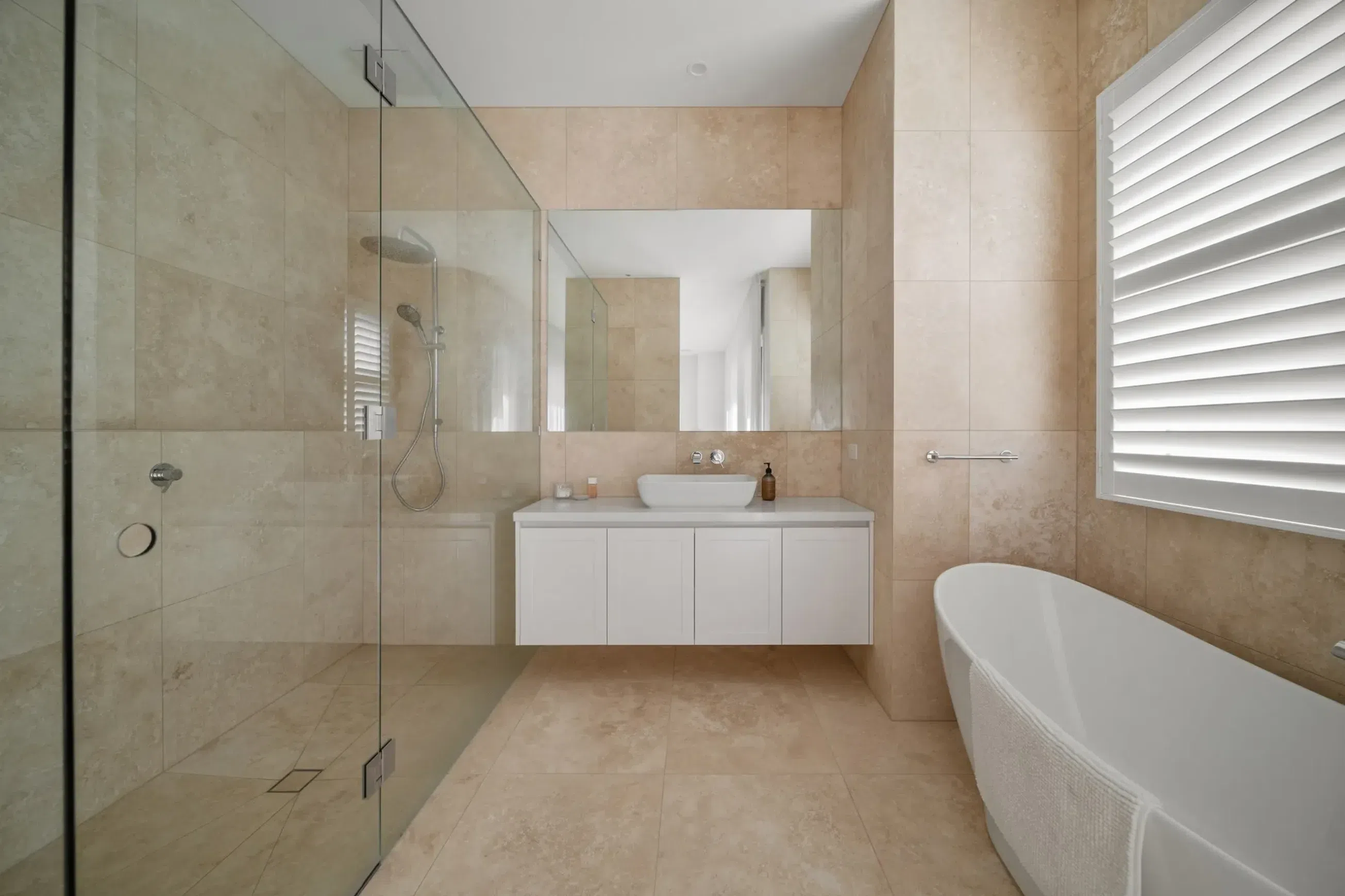 Tuscan Cross Cut Filled & Honed Travertine Tiles