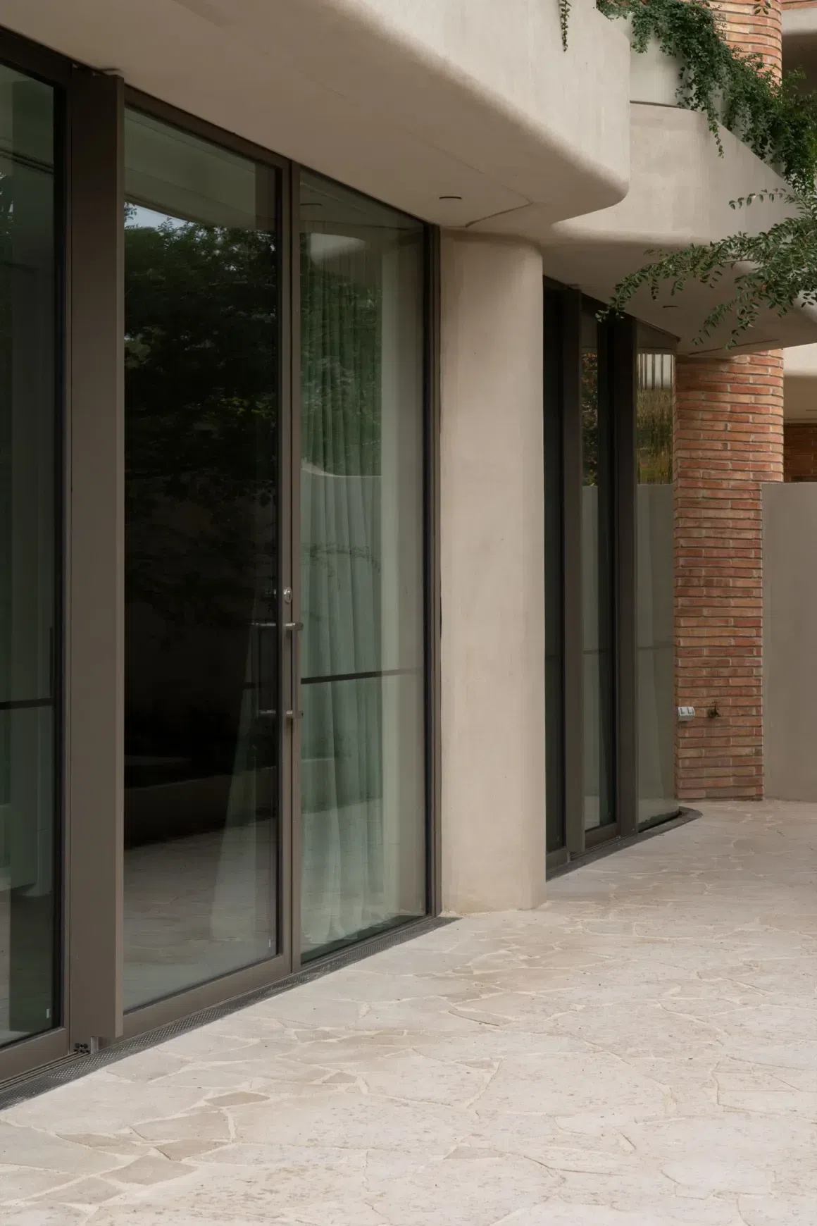 Haven Limestone Crazy Paving