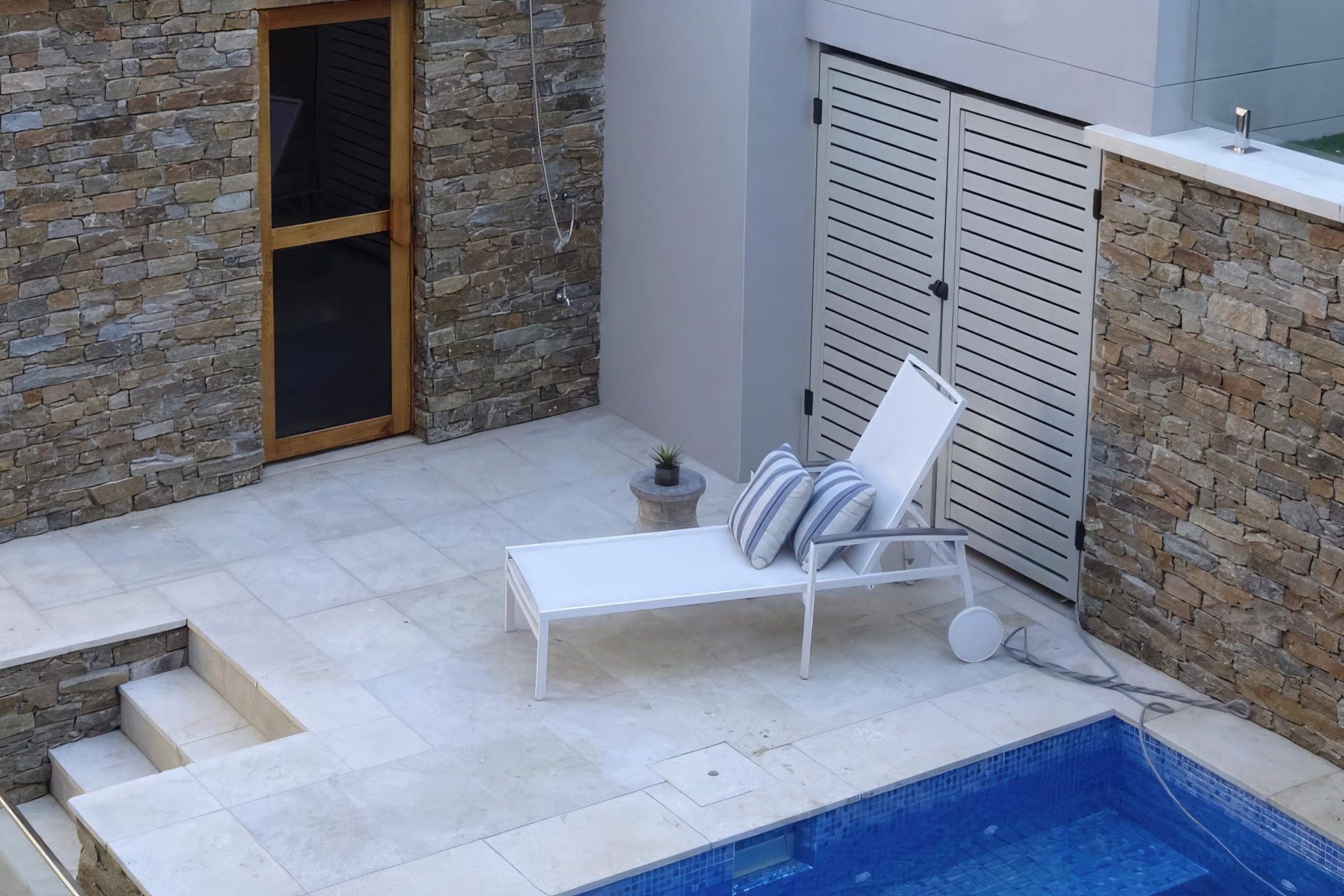 Crema Novelda Sandblasted Limestone Tiles