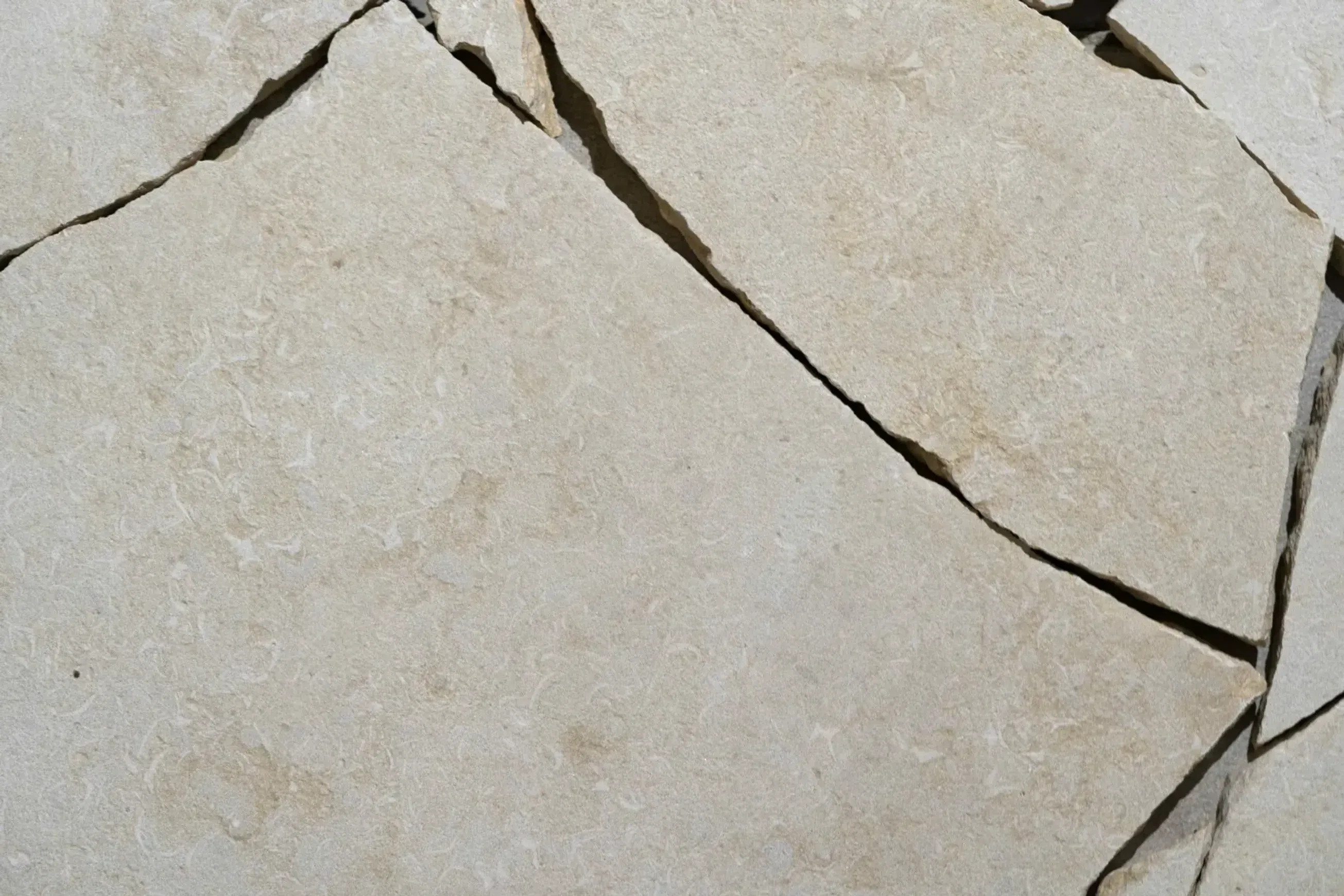 Crema Novelda Sandblasted Limestone Crazy Paving