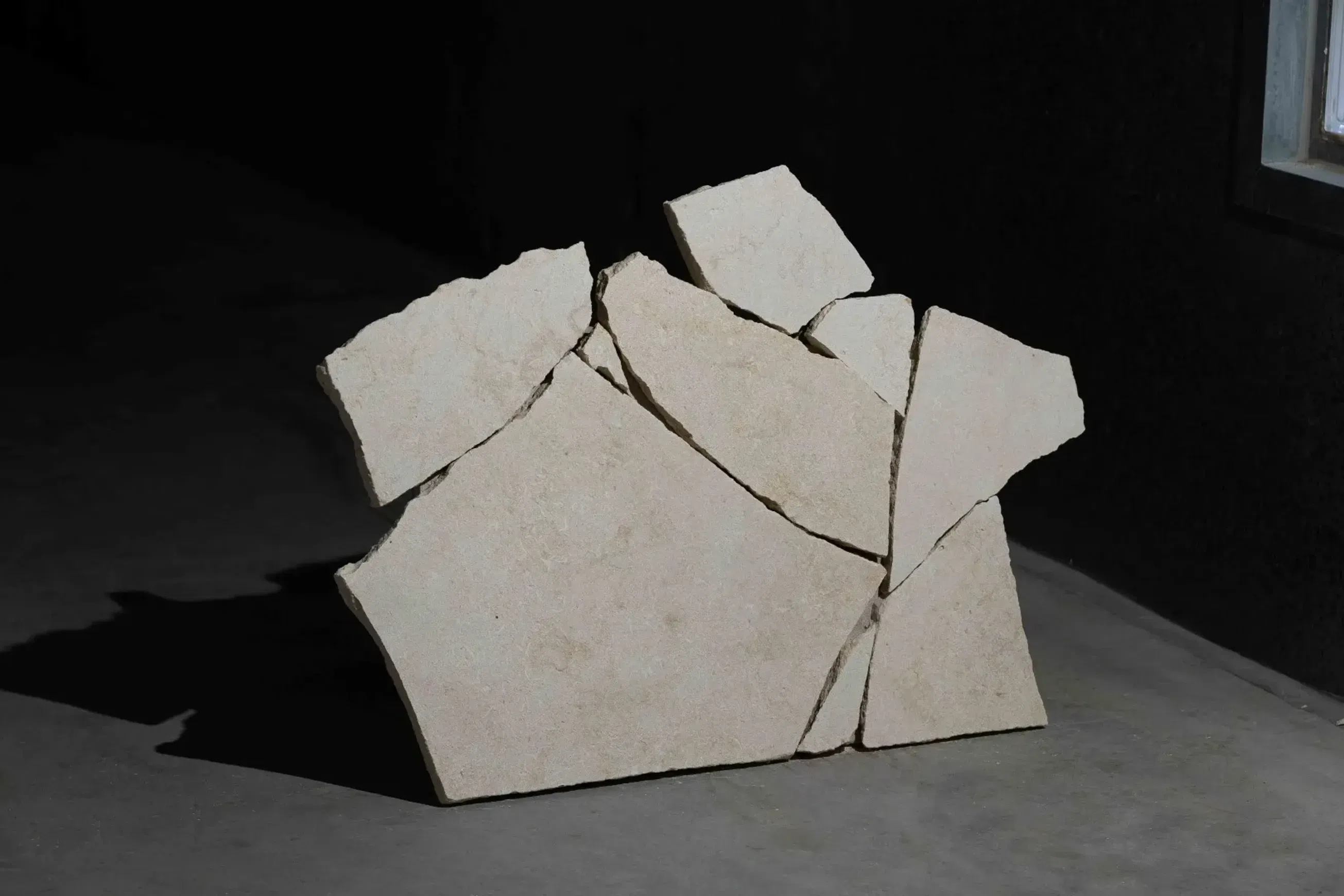 Crema Novelda Sandblasted Limestone Crazy Paving