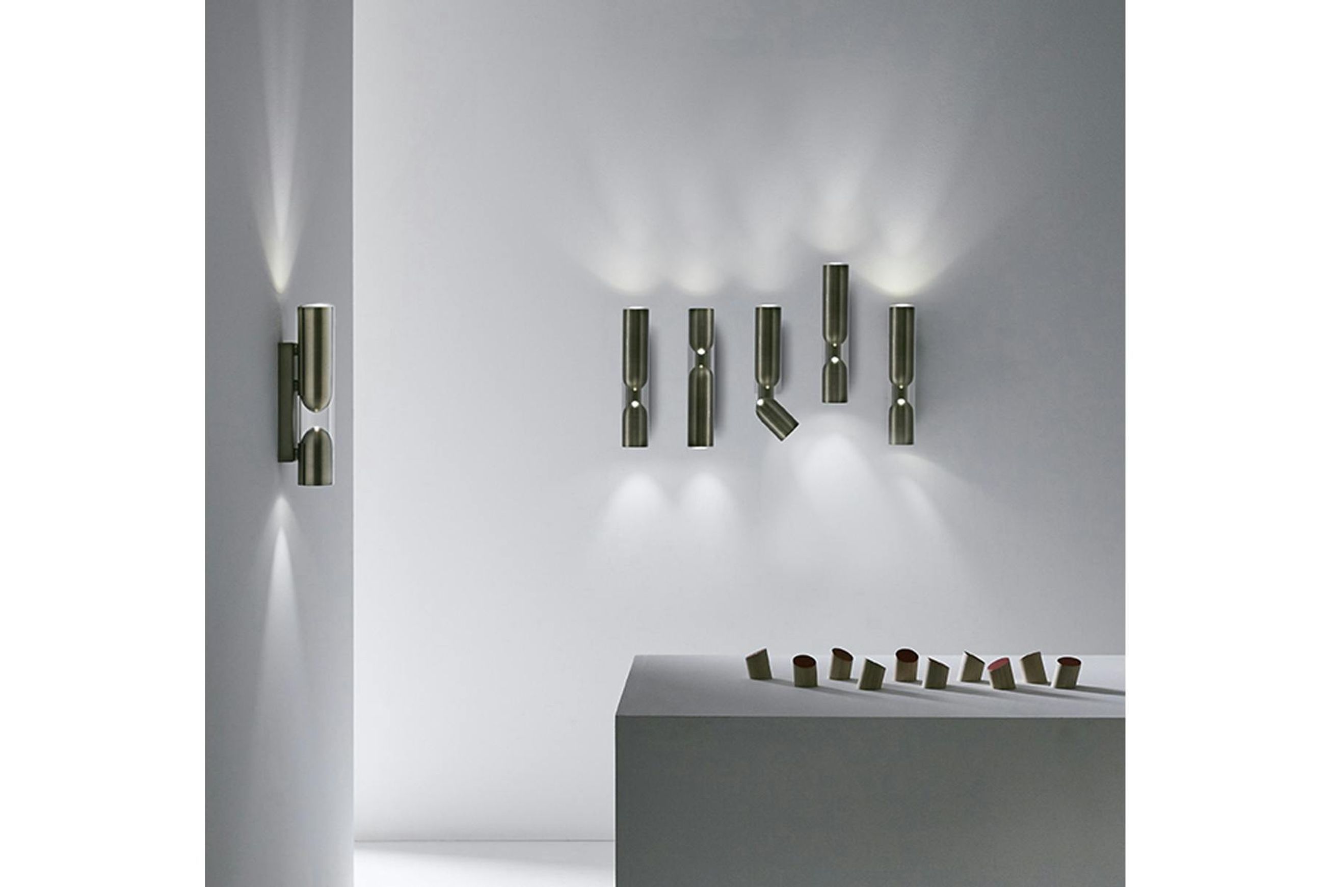 Clash Wall Lamp