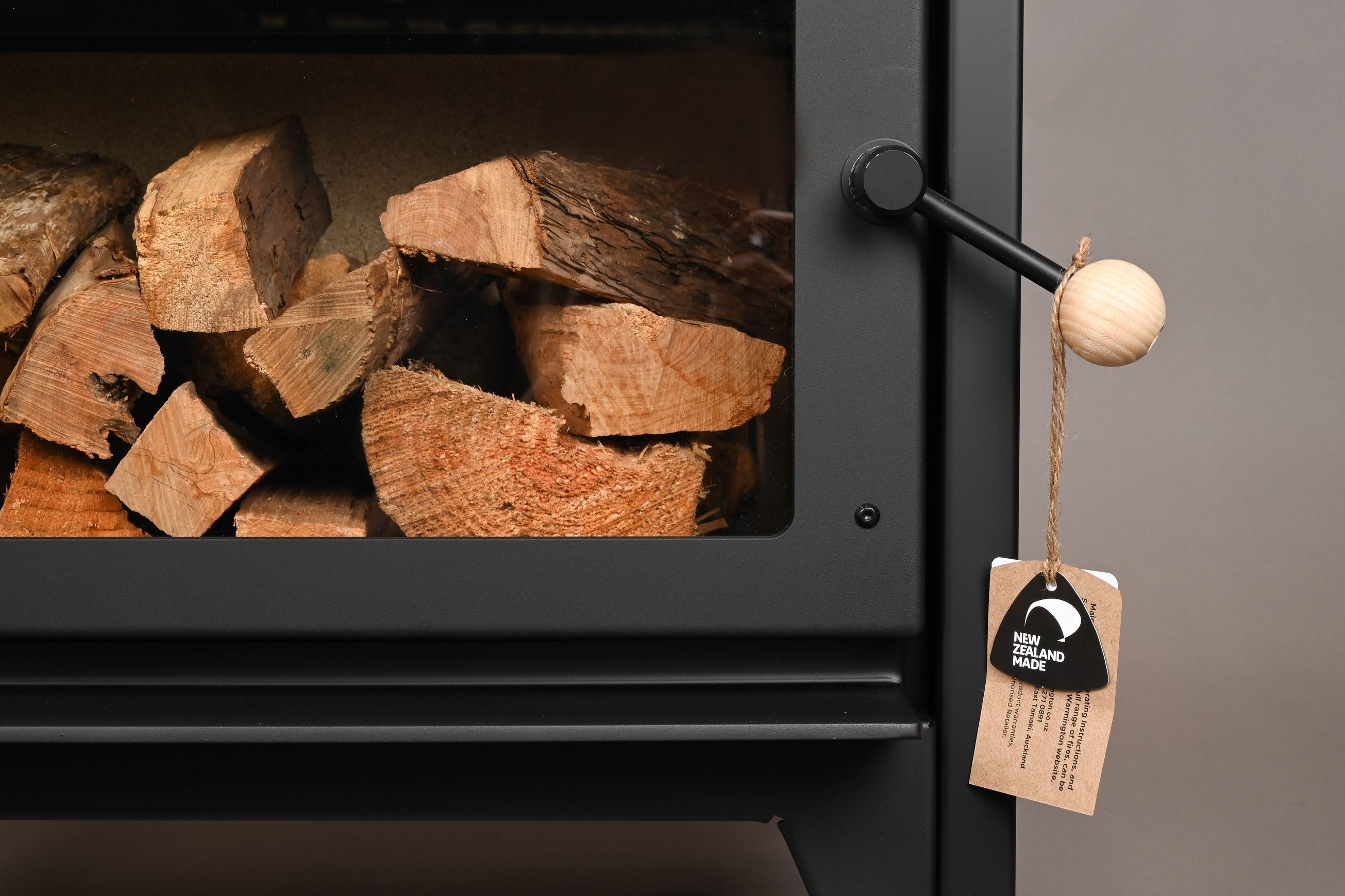Warmington | Tasman Freestanding Woodburner with Flue