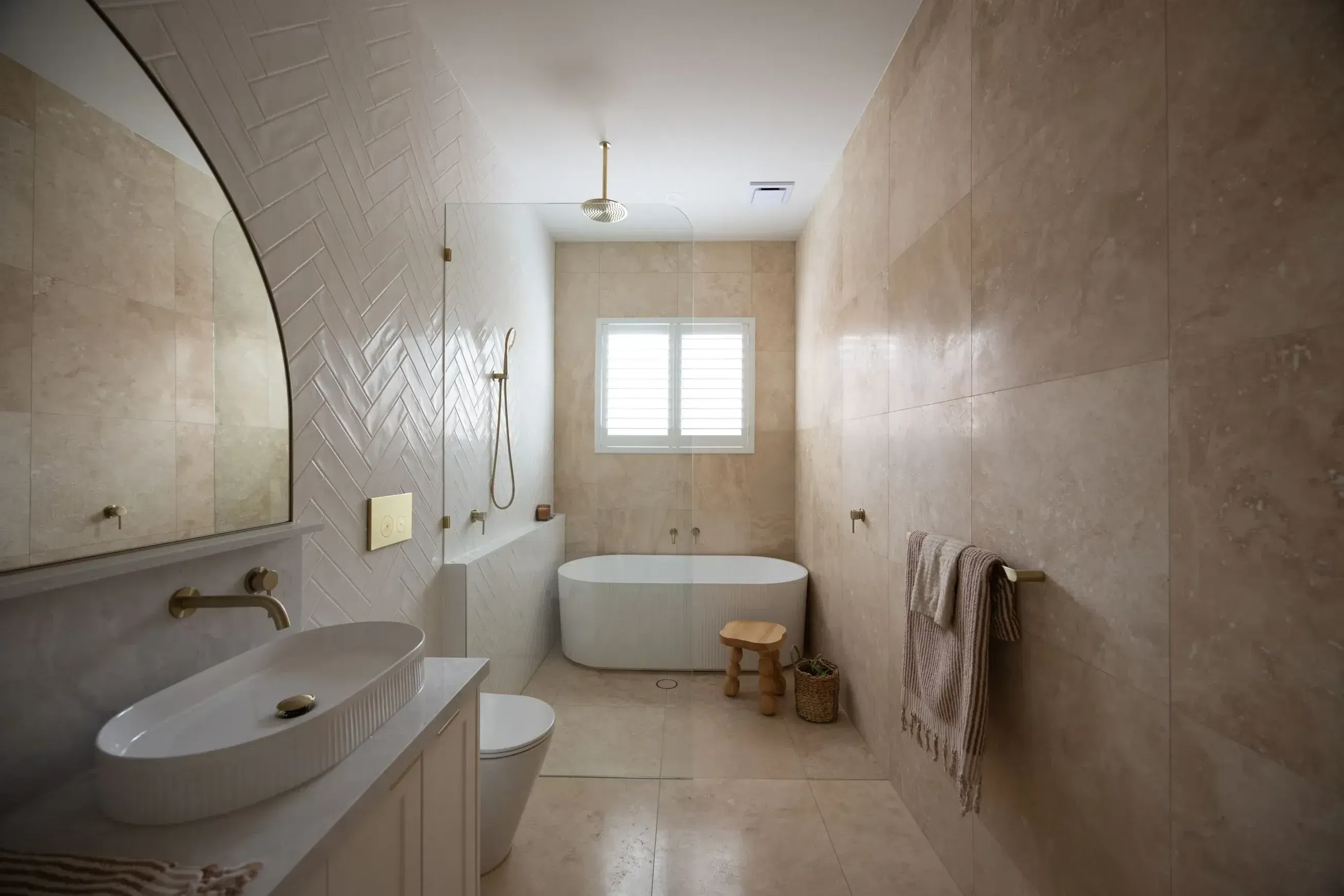 Tuscan Cross Cut Filled & Honed Travertine Tiles
