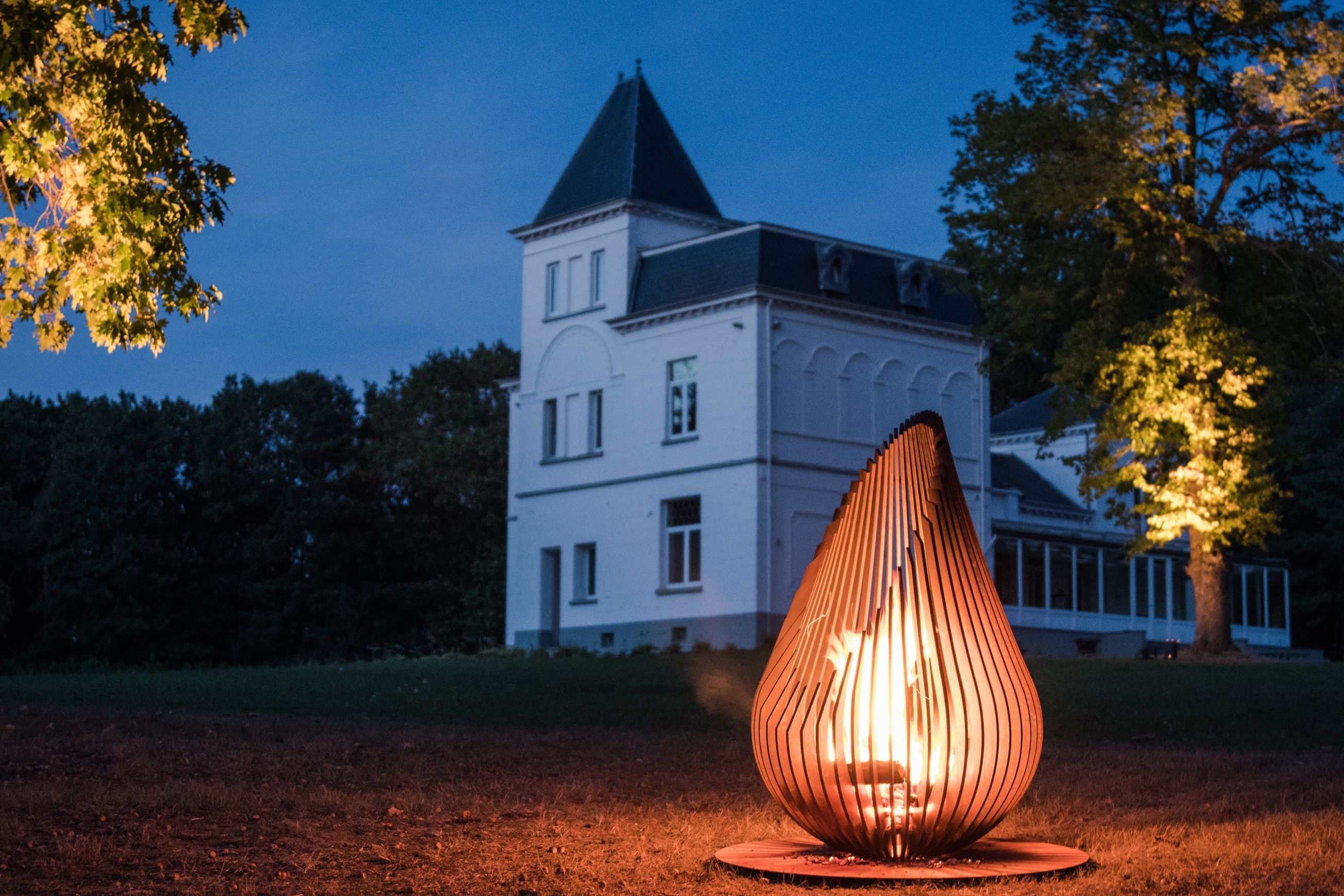 Dewdrop Outdoor Fire Sculpture